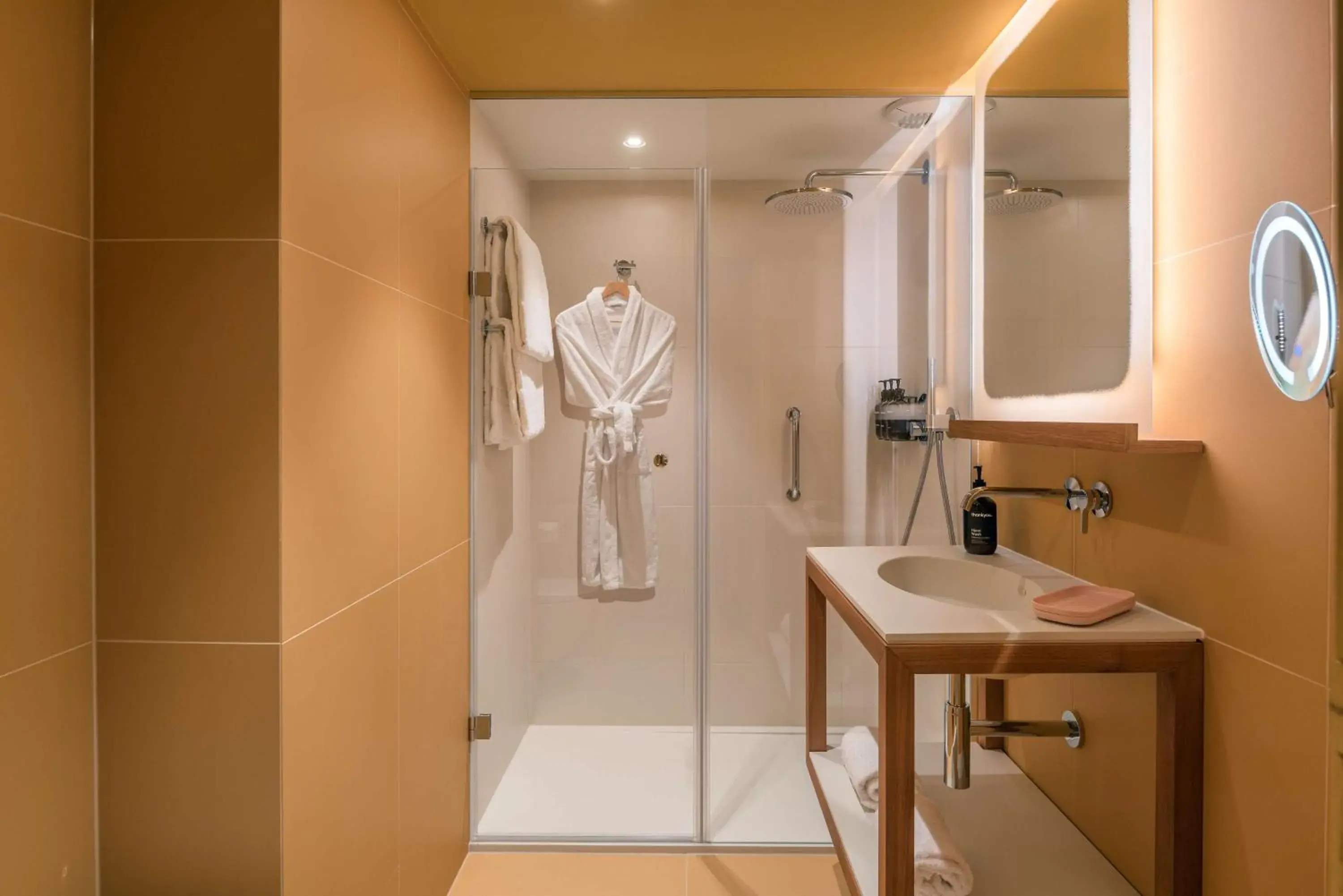 Premium Queen Room with Partial Sea View in Canopy by Hilton Cannes Premium Queen Room with Partial Sea View in Canopy by Hilton Cannes