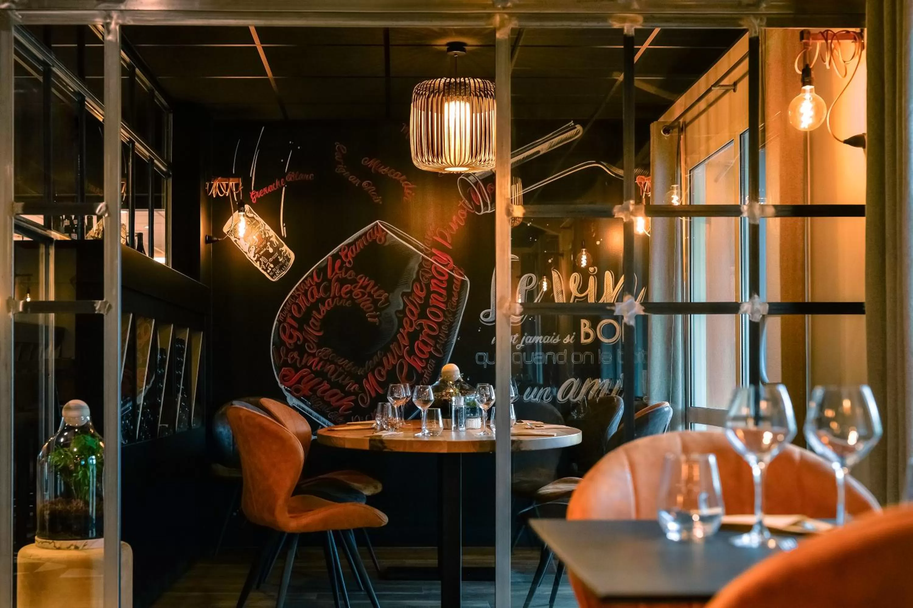 Restaurant/places to eat in Mercure Lyon Est Chaponnay