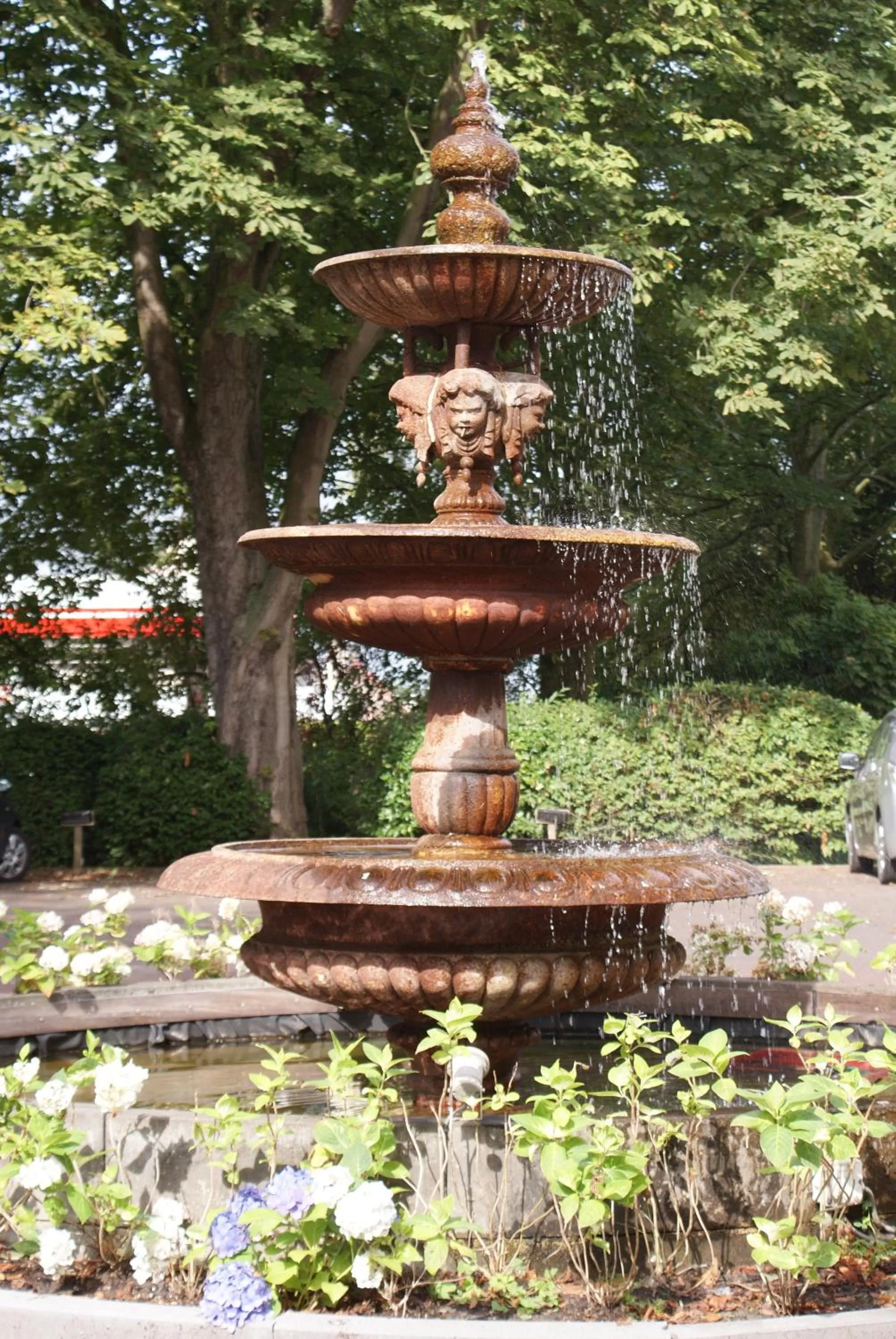 Facade/entrance in Fletcher Hotel-Restaurant de Dikke van Dale