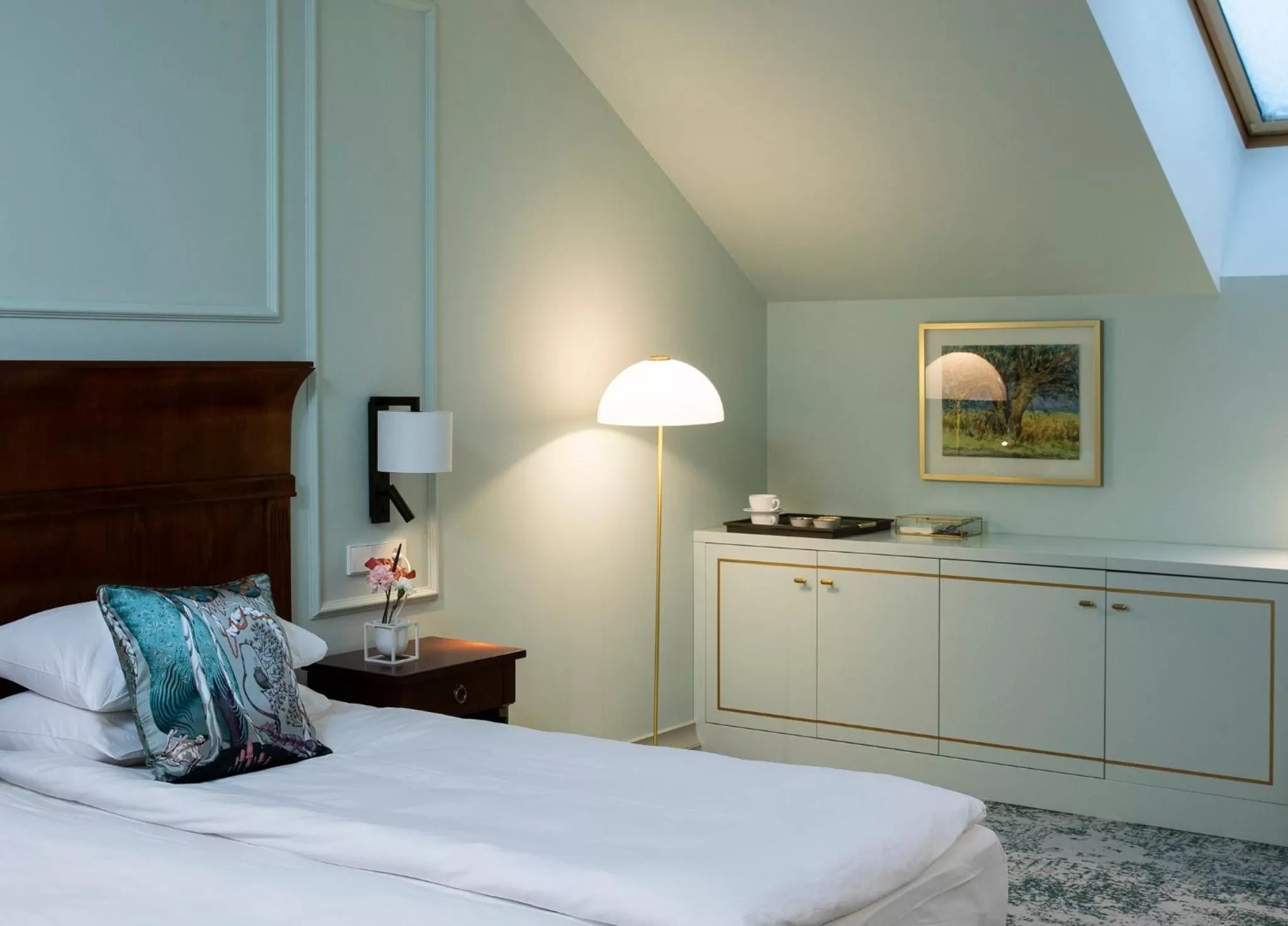 Photo of the whole room, Bed in Leopolis Hotel