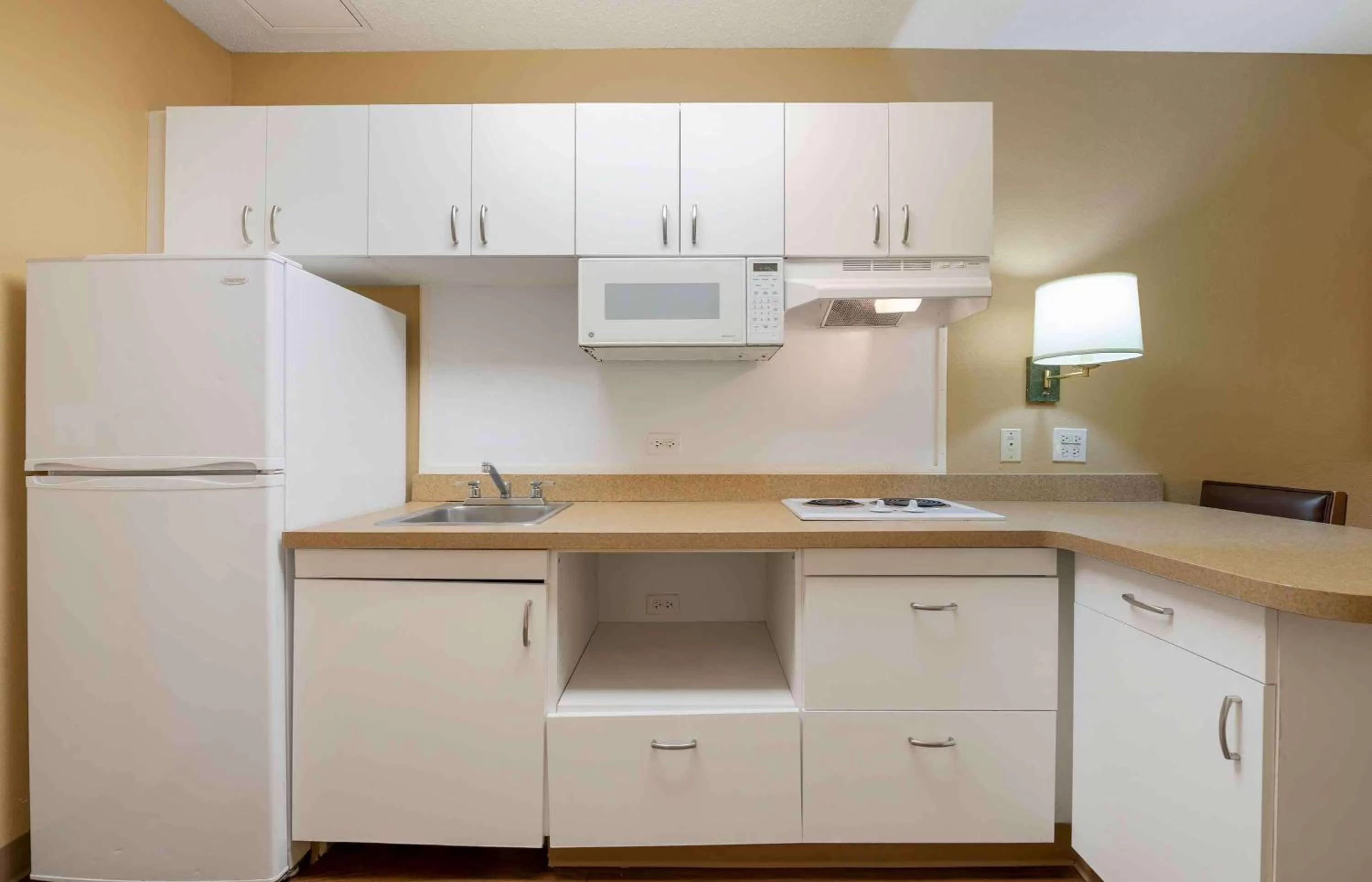 Bedroom in Extended Stay America Suites - Chicago - Schaumburg - Convention Center