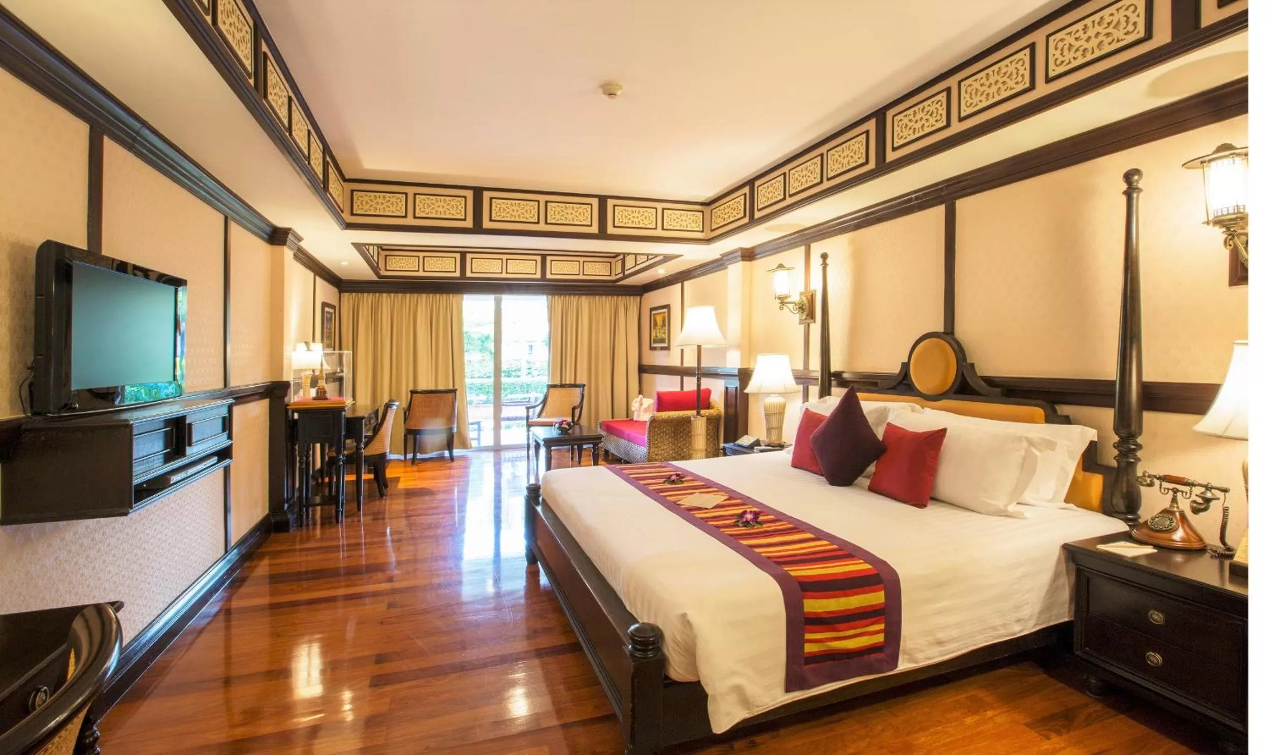 Bed in Wora Bura Hua Hin Resort & Spa