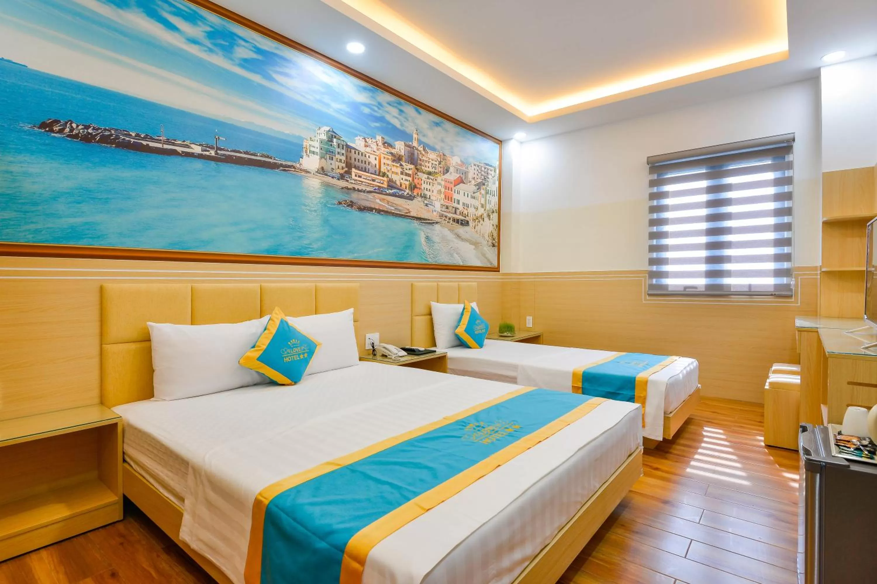 Photo of the whole room, Bed in Love Hotel Airport