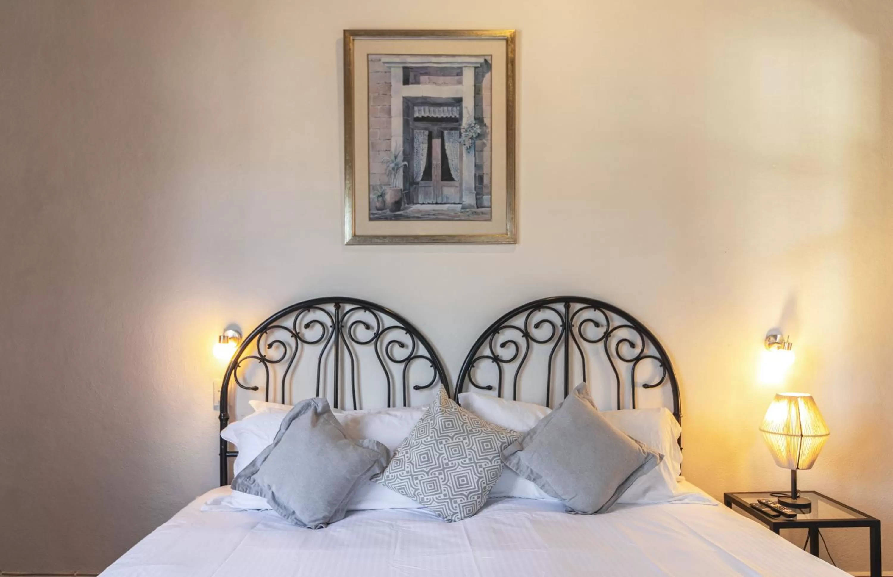 Photo of the whole room, Bed in Casa Goyri San Miguel de Allende