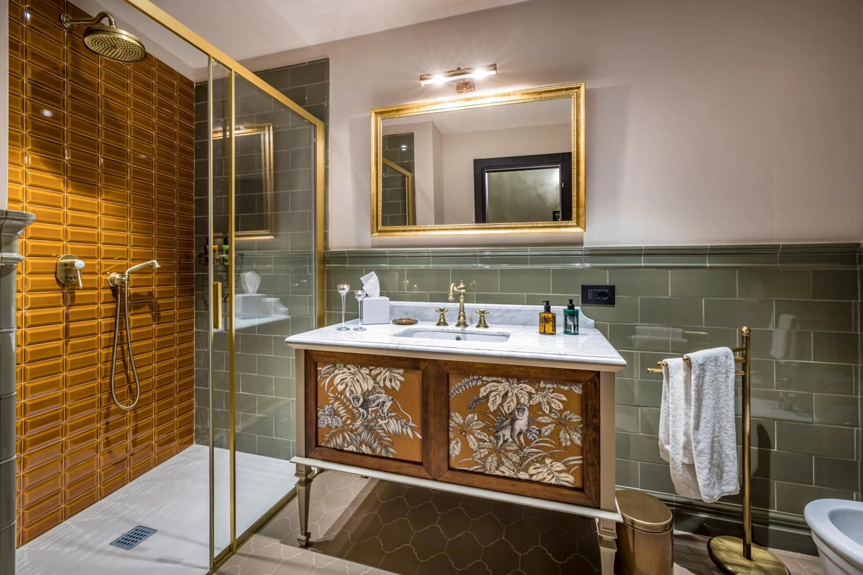 Bathroom in Palazzo Bianca Cappello Residenza d'Epoca