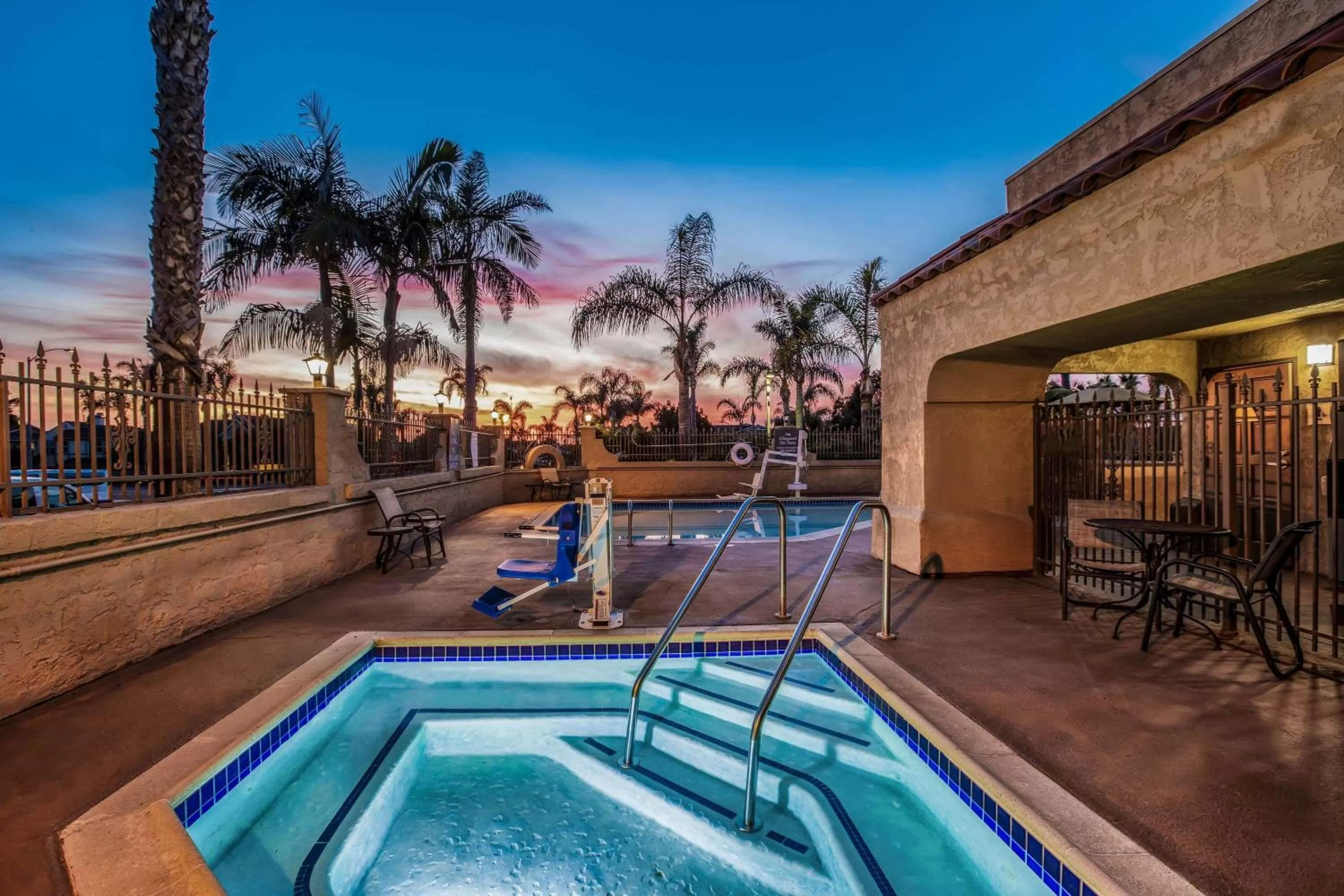 Hot Tub in La Quinta by Wyndham Carlsbad - Legoland Area