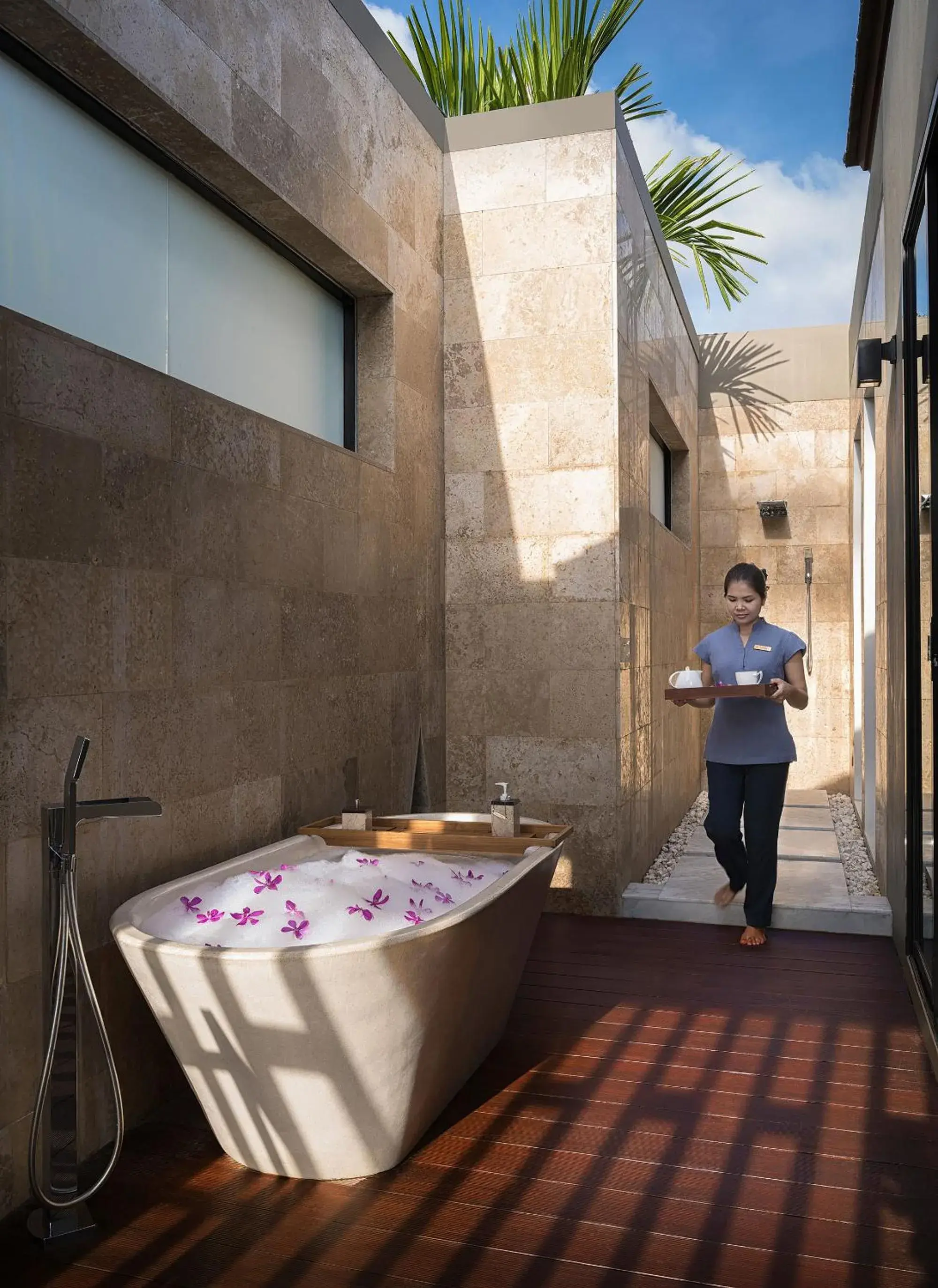 Sawan Hideaway Private Plunge Pool Suite King bed in Avista Hideaway Phuket Patong - MGallery Sawan Hideaway Private Plunge Pool Suite King bed in Avista Hideaway Phuket Patong - MGallery