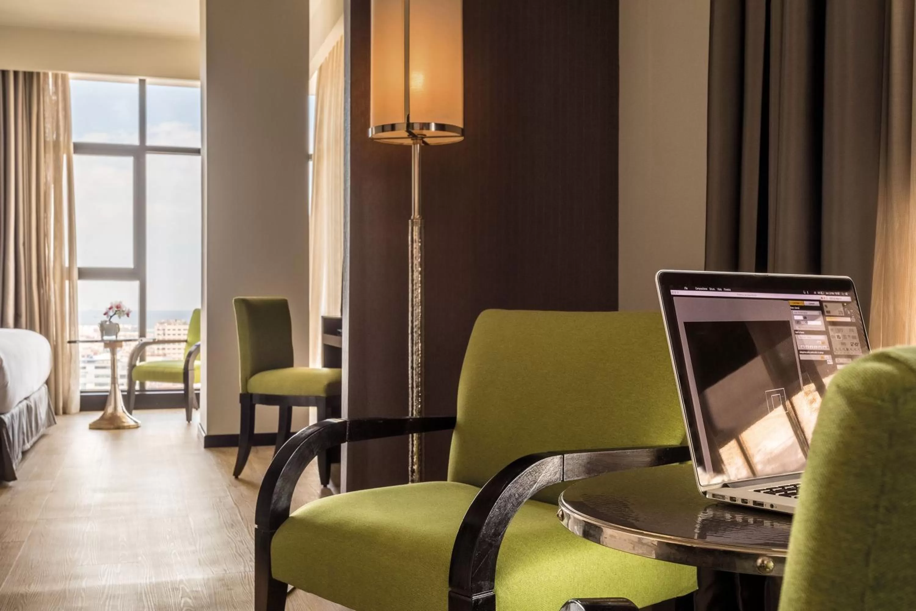 Communal lounge/ TV room in Barceló Casablanca