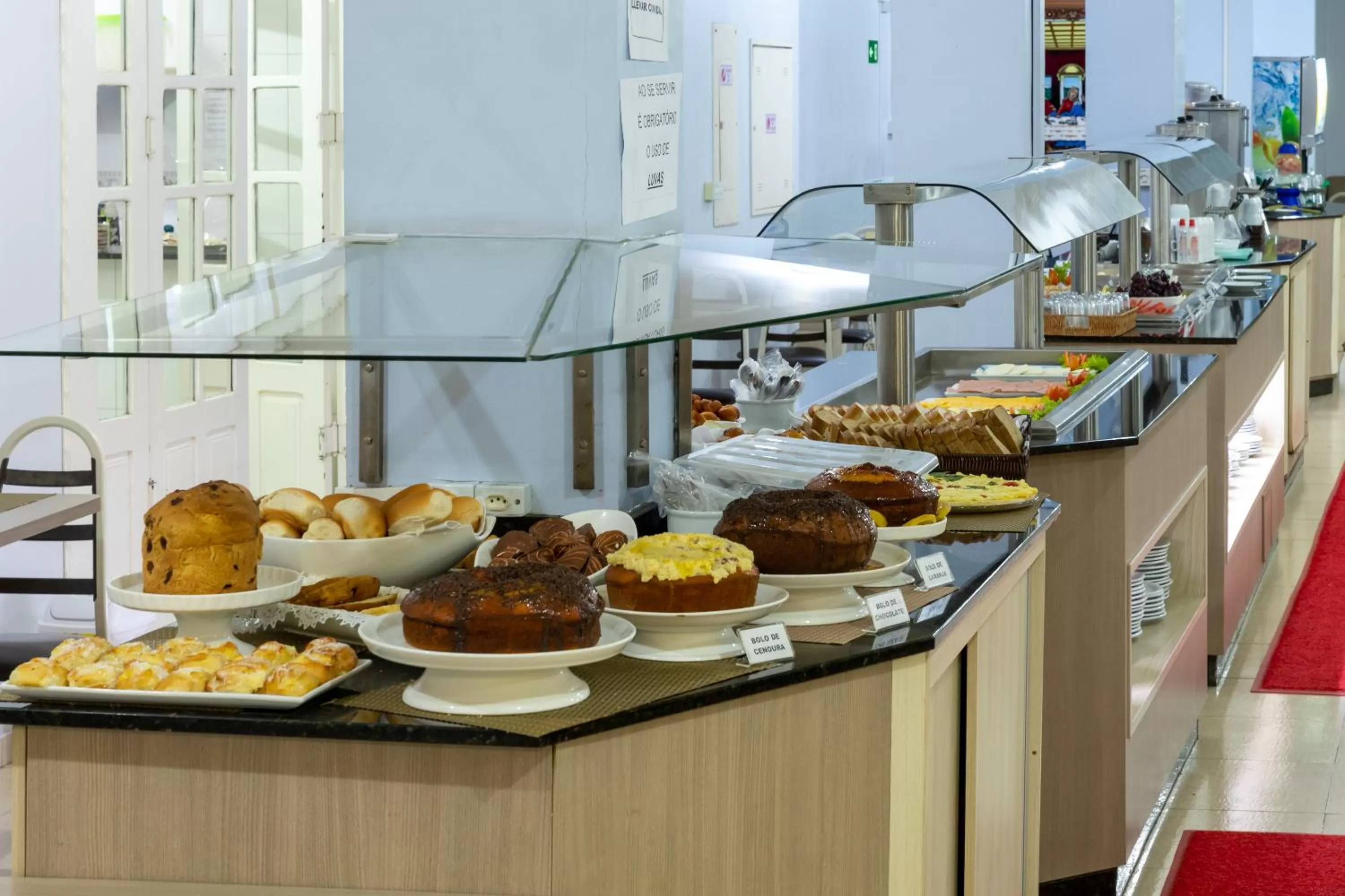 Restaurant/places to eat in Hotel Baviera Iguassu