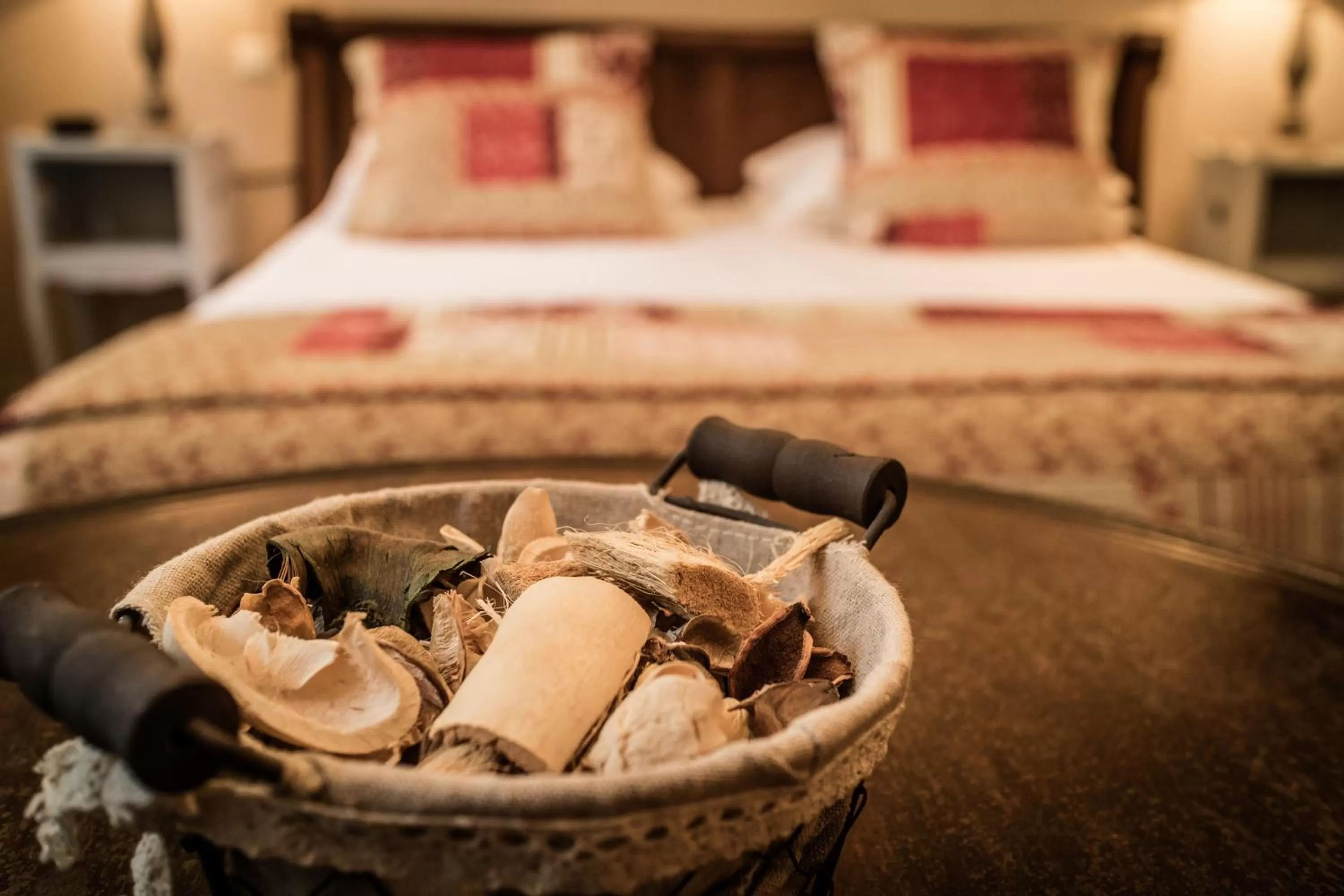 Decorative detail, Bed in Hotel De L'Atelier
