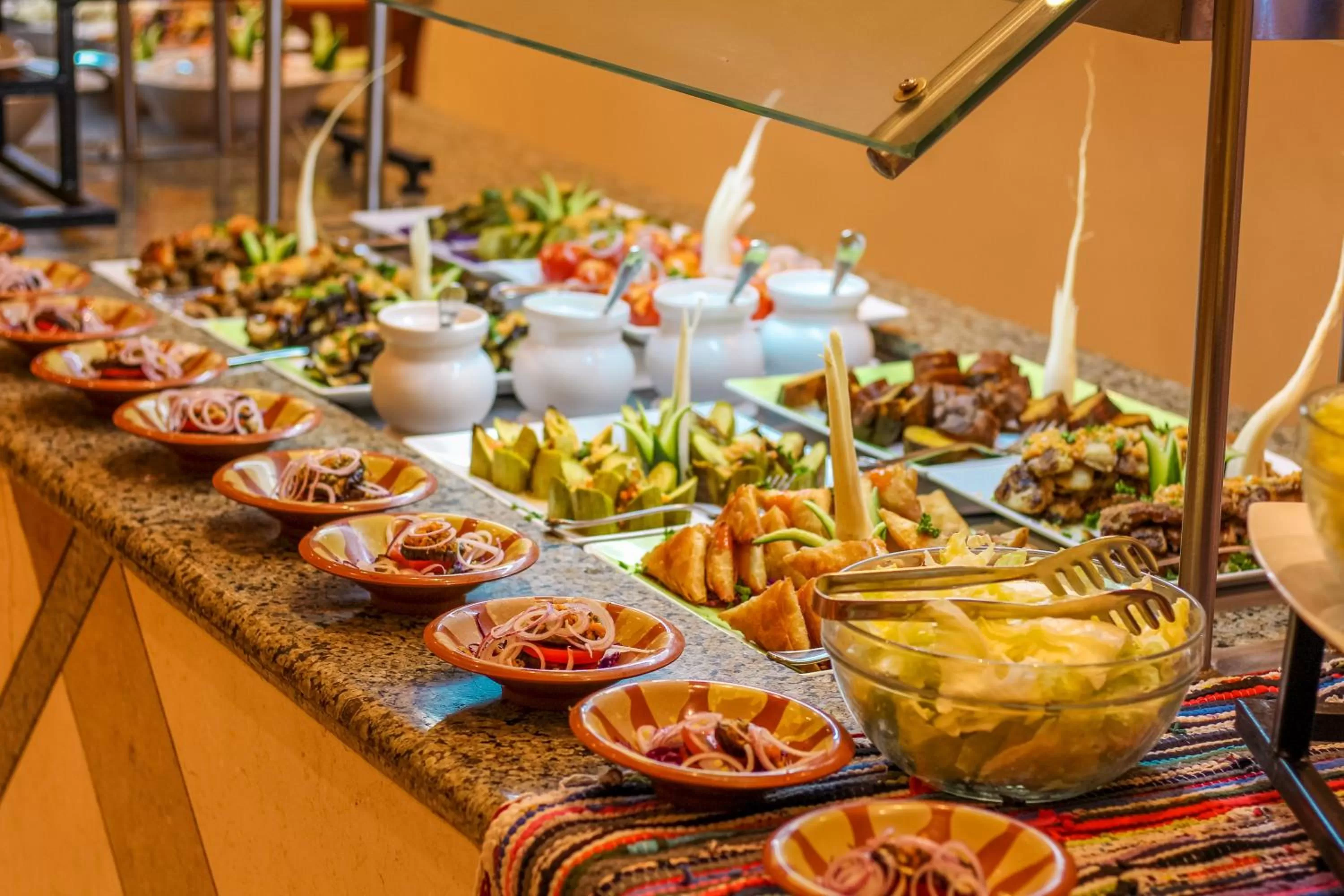Buffet breakfast in Il Mercato Hotel & Spa