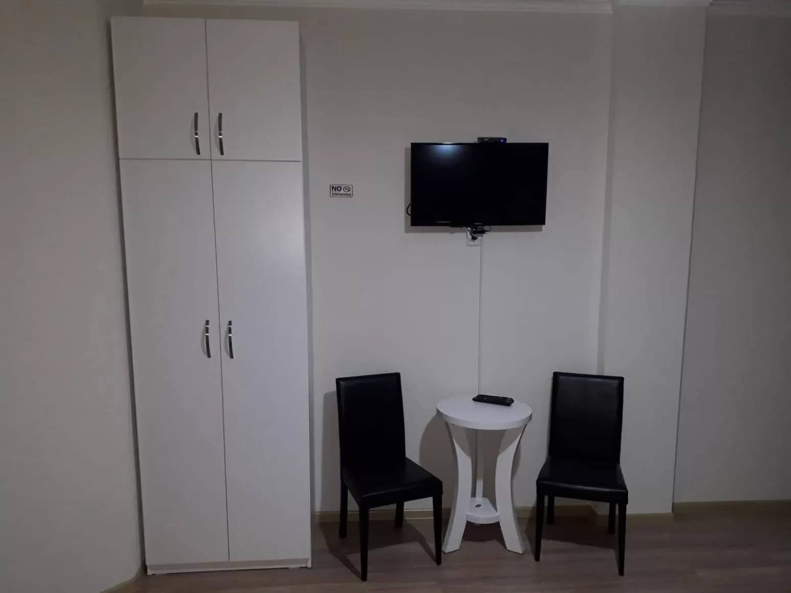 TV/Entertainment Center in Old Town