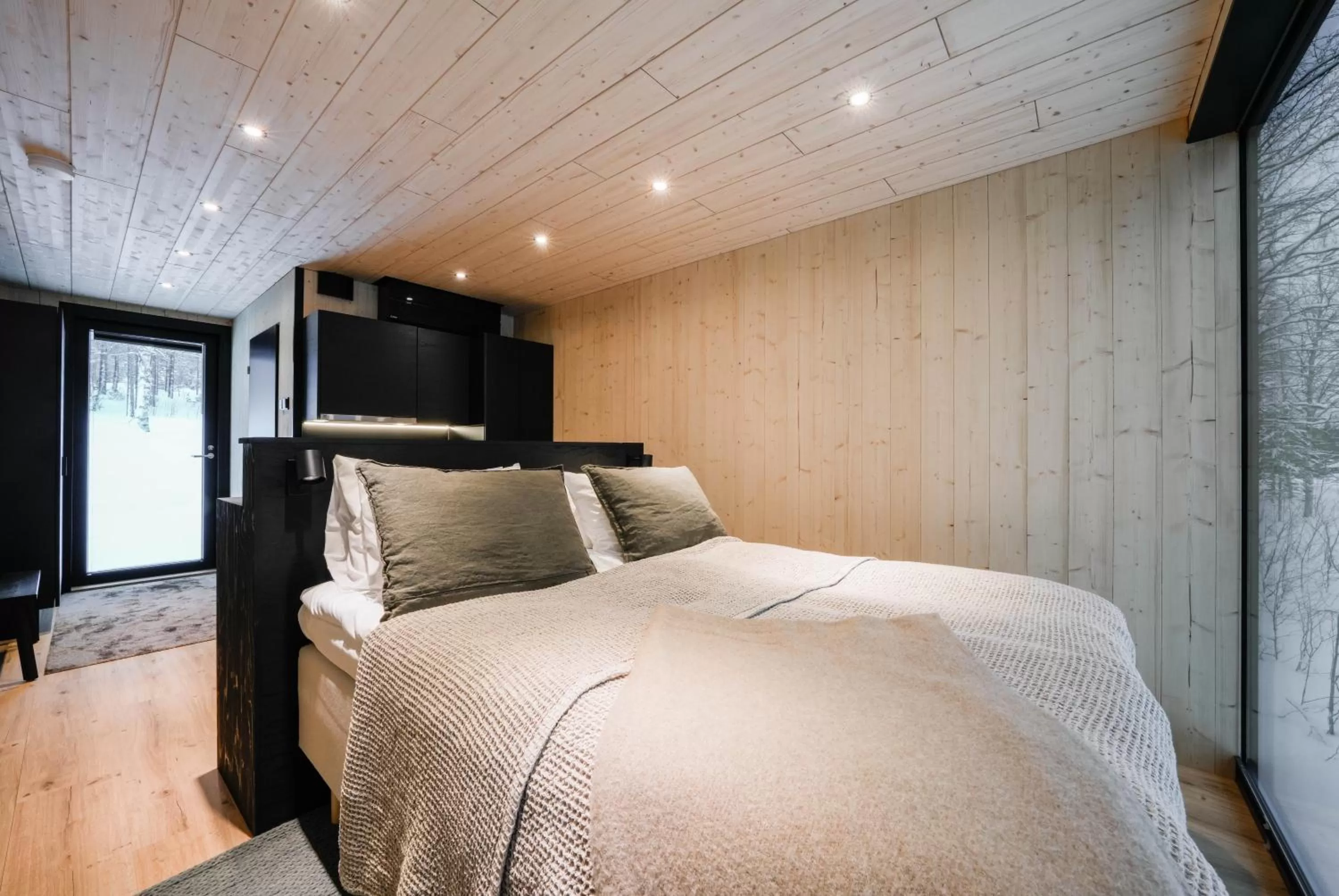 Bed in Kuuru Lakeside