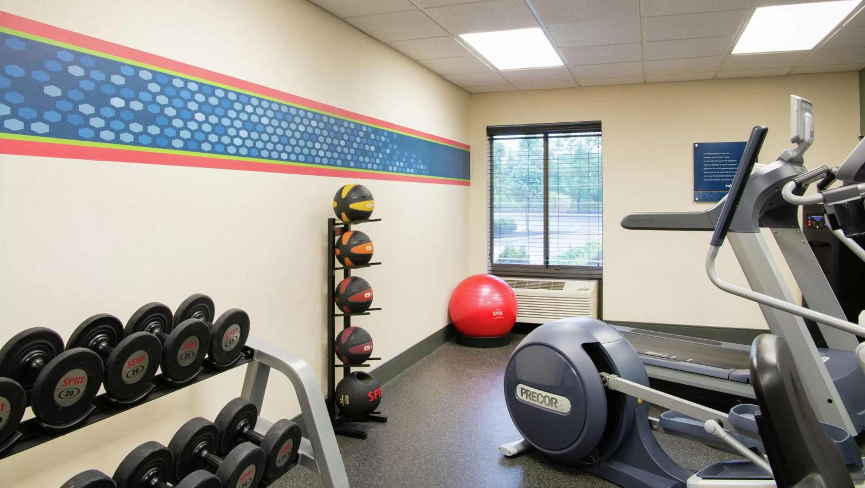 Fitness centre/facilities in Hampton Inn Cleveland-Solon