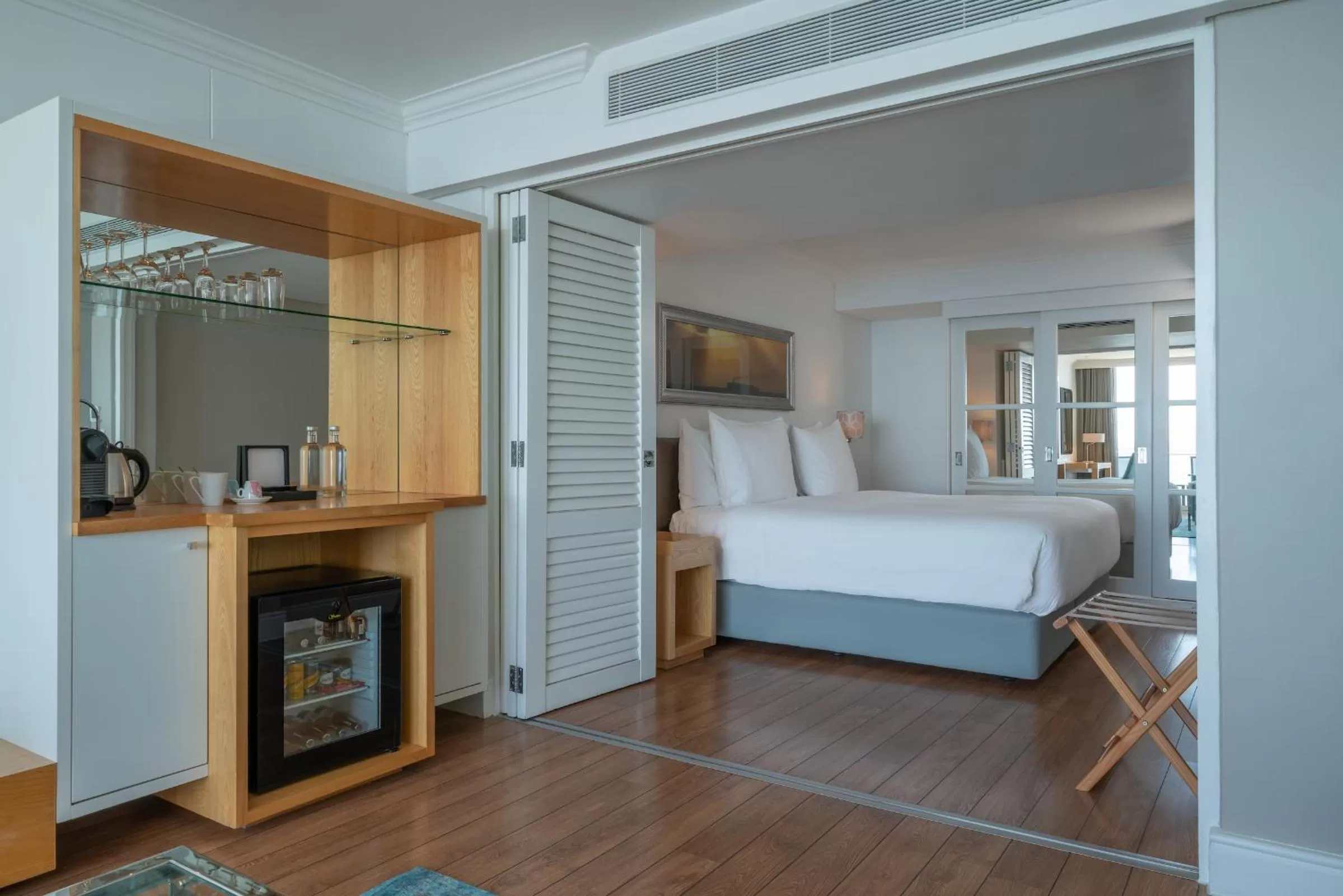 Bedroom, Bed in Radisson Collection Hotel, Waterfront Cape Town