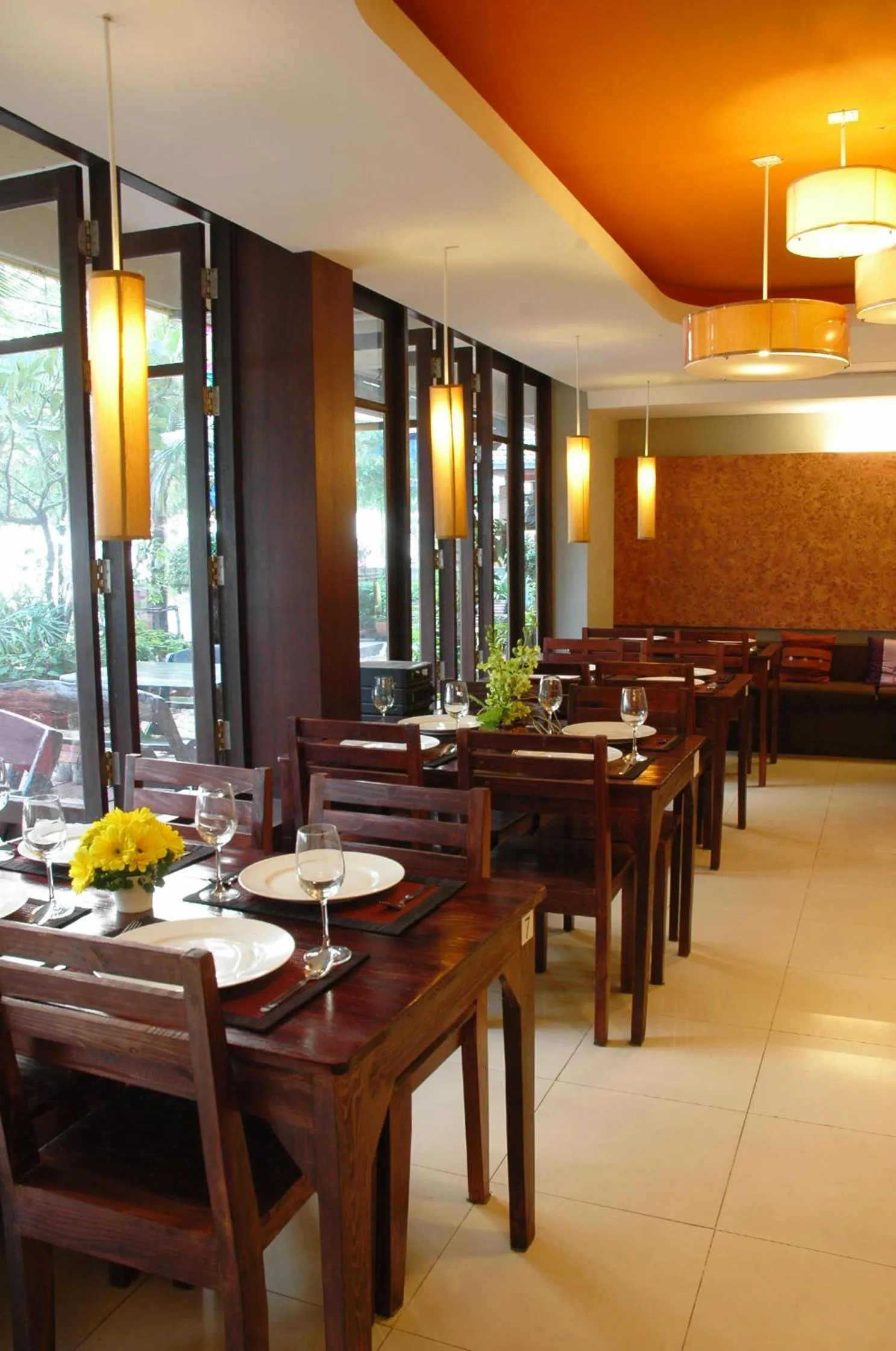 Restaurant/places to eat in The Jomtien Twelve