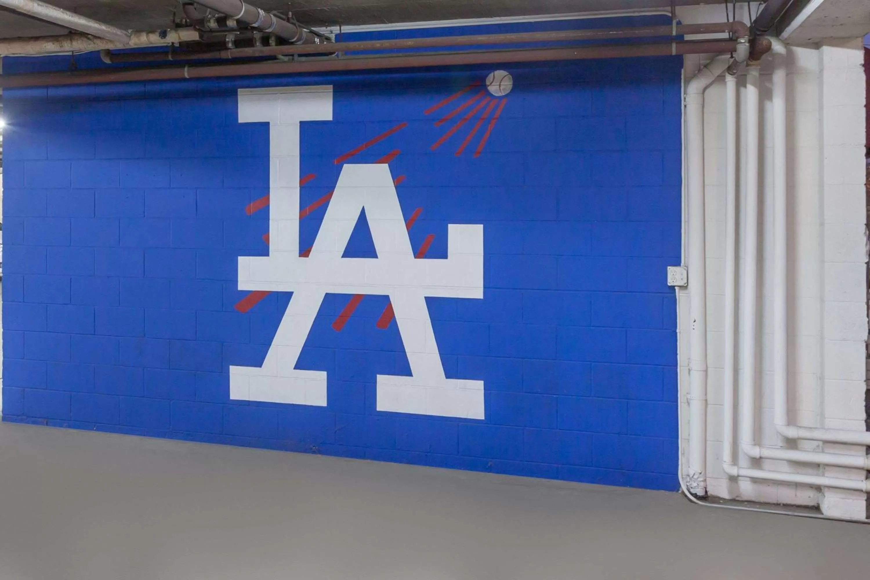 Property building in Knights Inn Los Angeles Central / Convention Center Area