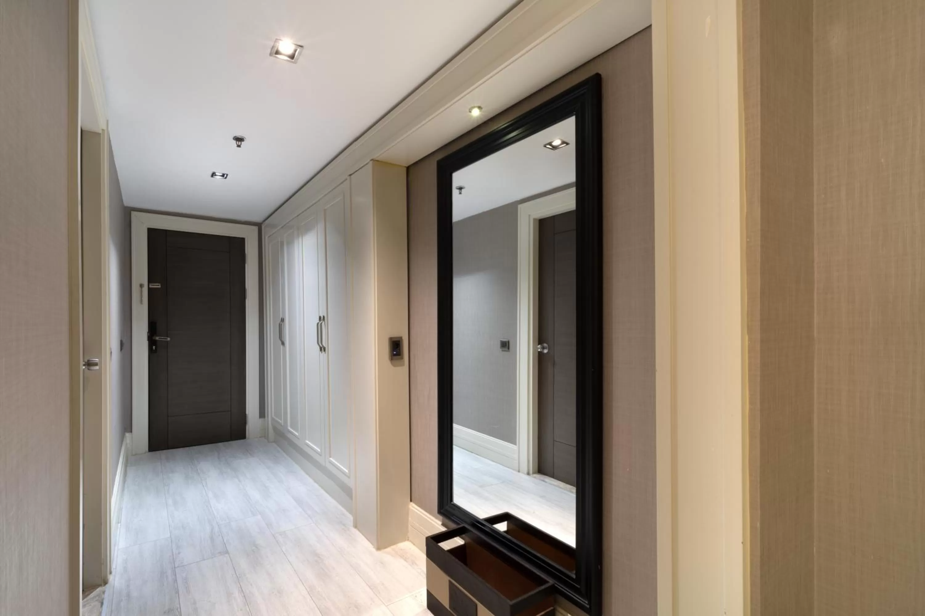 wardrobe in Mercure Istanbul Bomonti