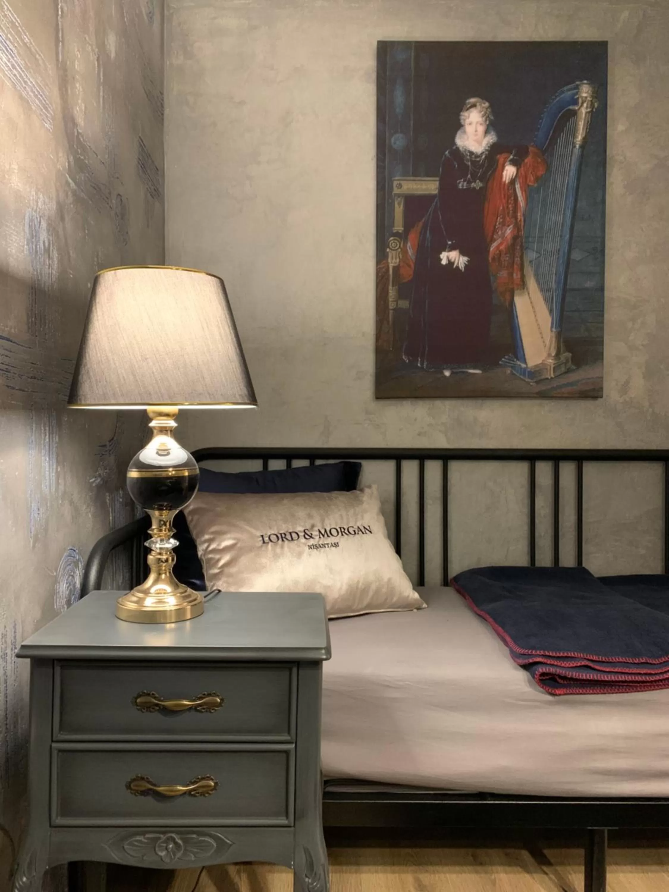 Bed in Lord Morgan & Exclusive Design Nişantaşı