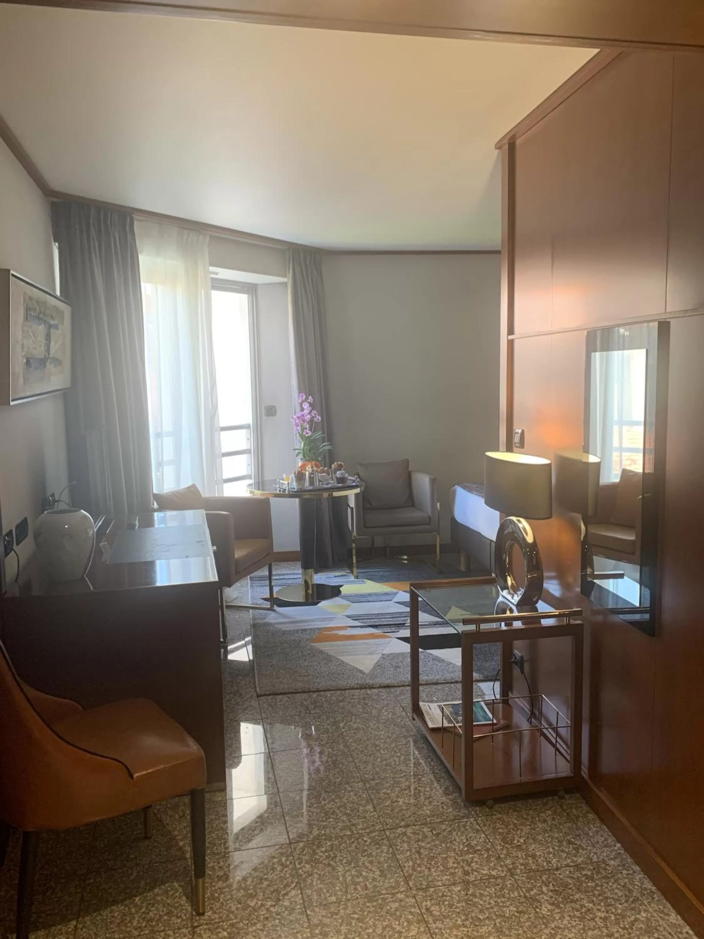 Living room in Goldstar Apartments & Suites