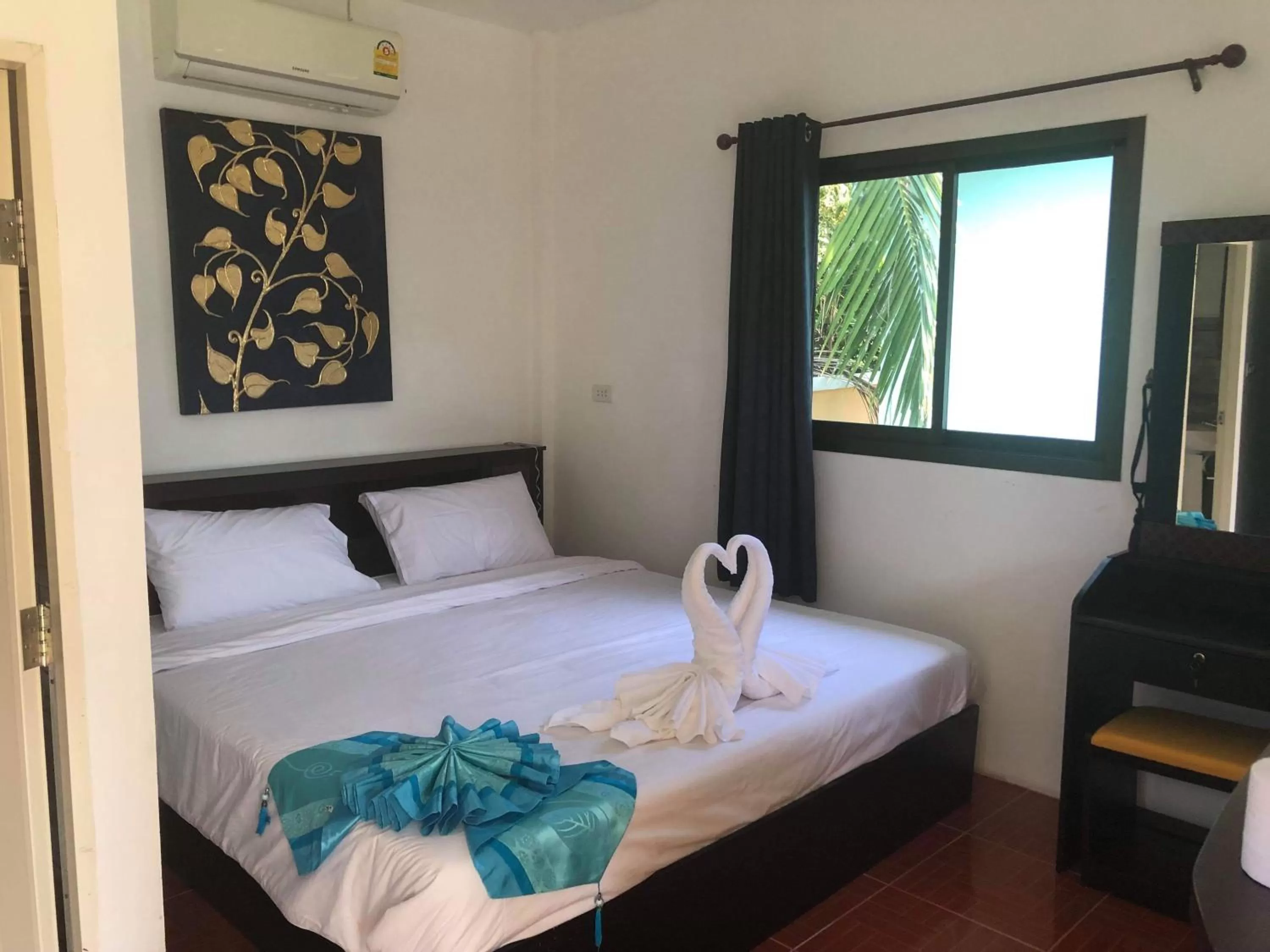 Bed in The Mountain View Hat Sai Ri Resort