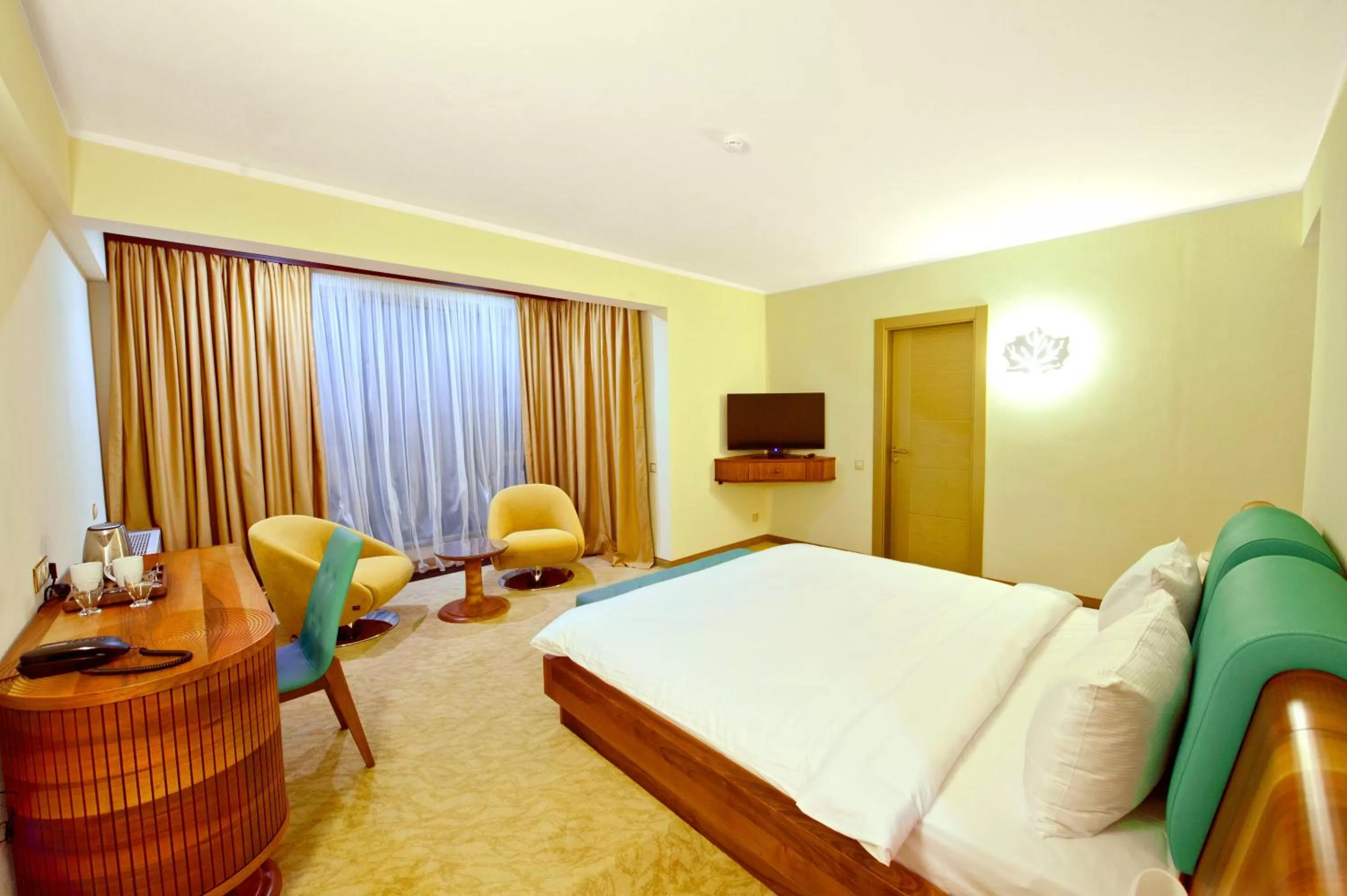 Bed in Castello Mare Hotel