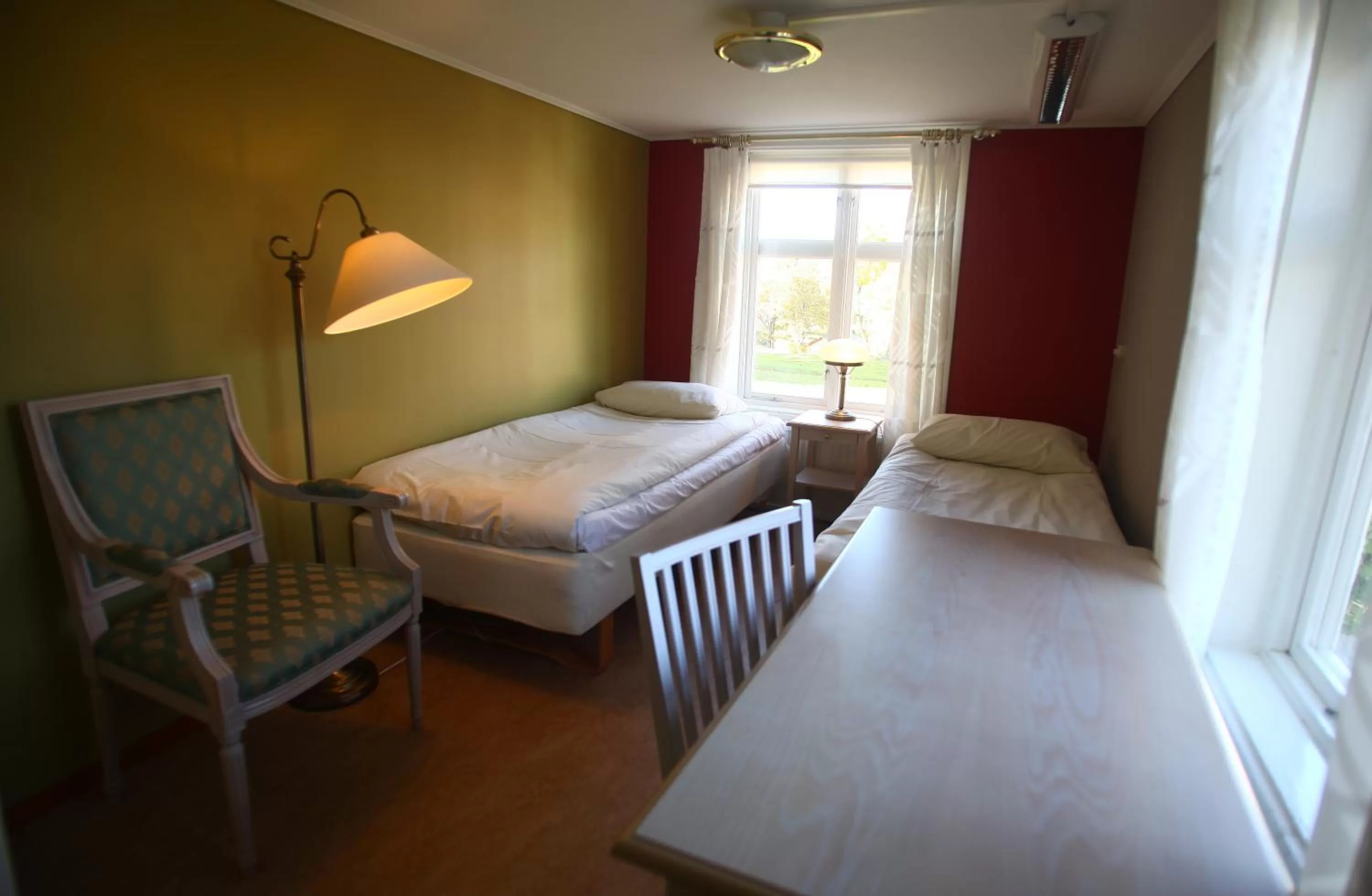 Photo of the whole room, Bed in Nyhyttans Kurort