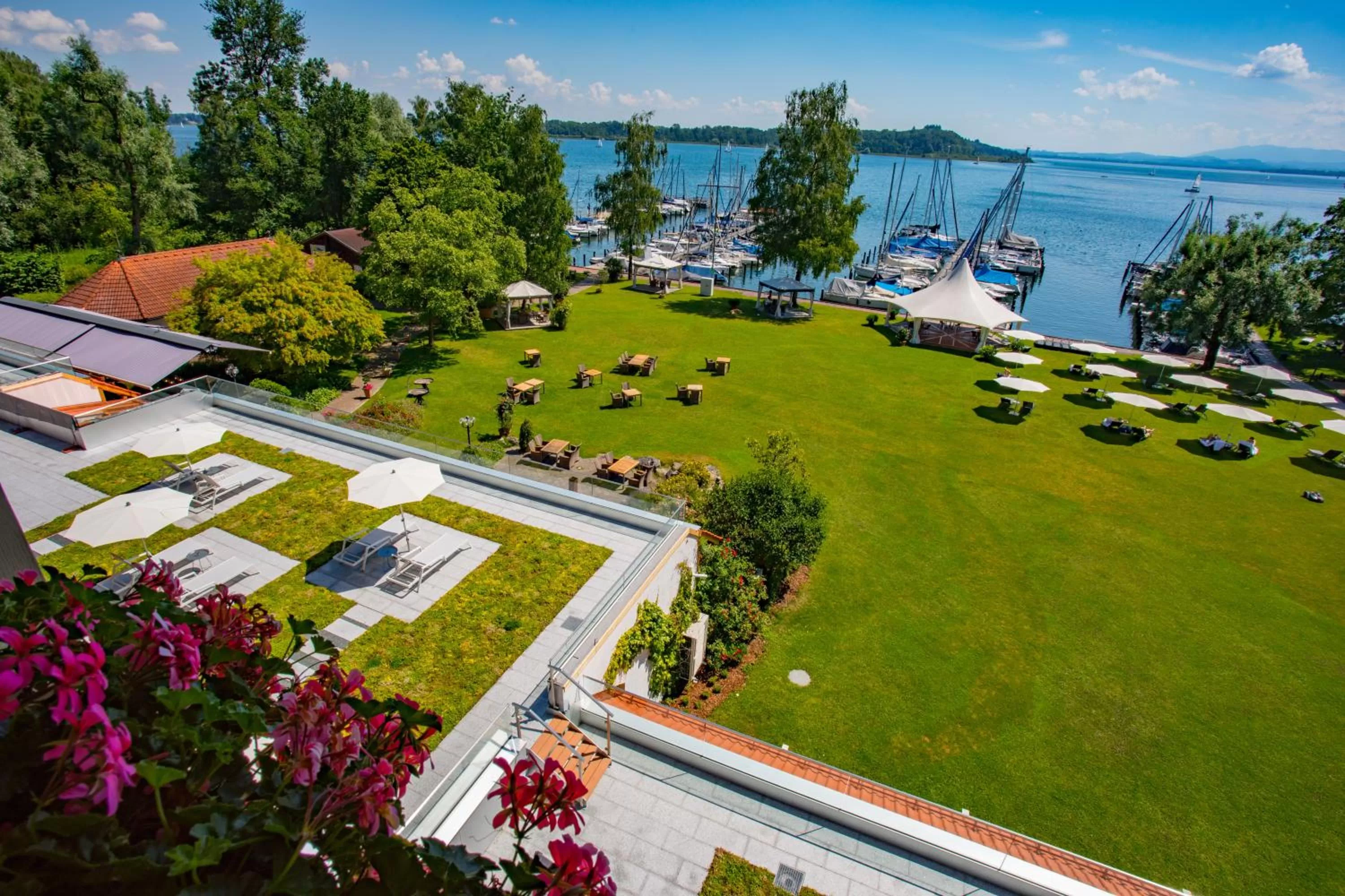 Yachthotel Chiemsee GmbH