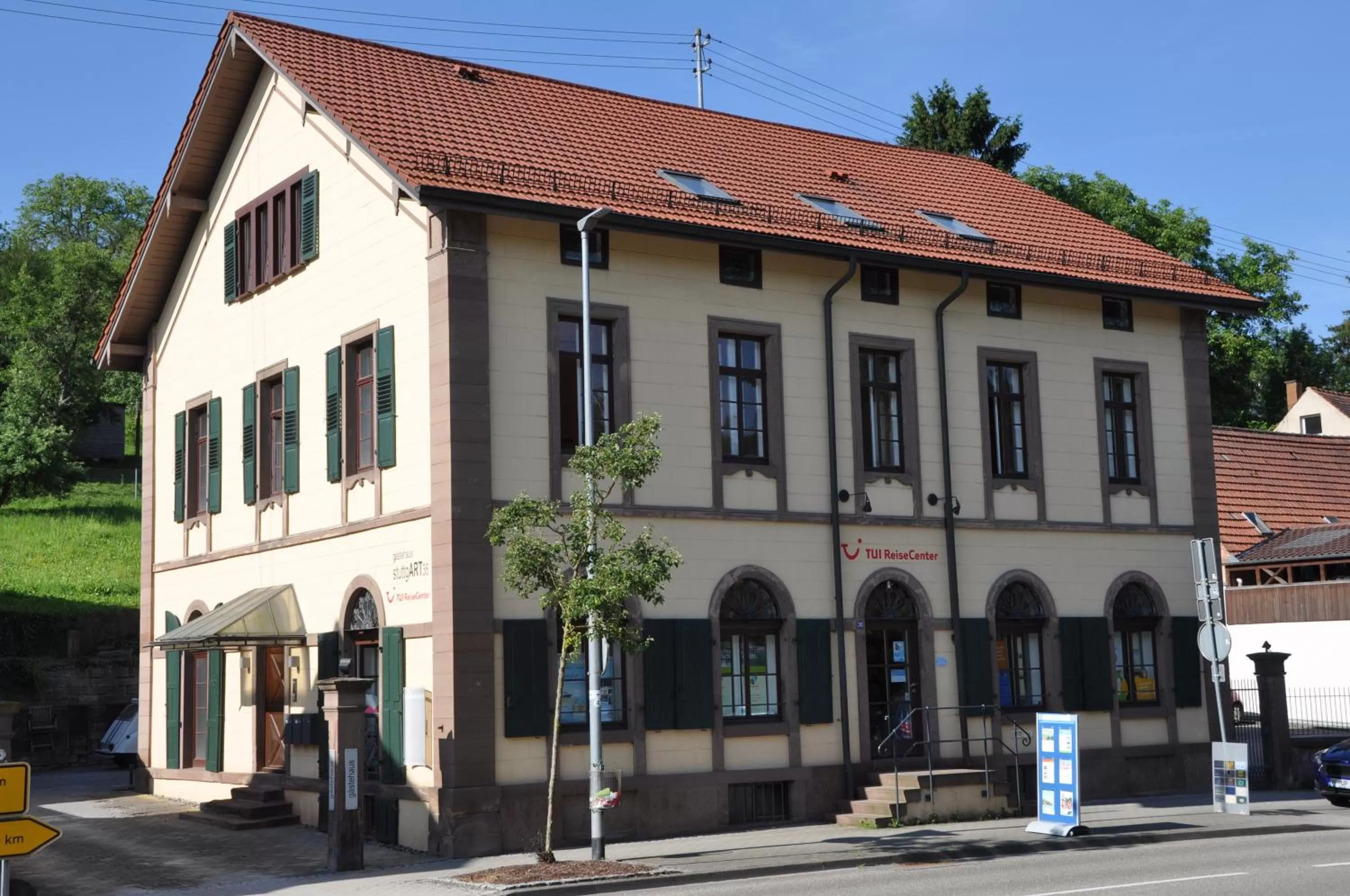 Property Building in Gästehaus stuttgART36