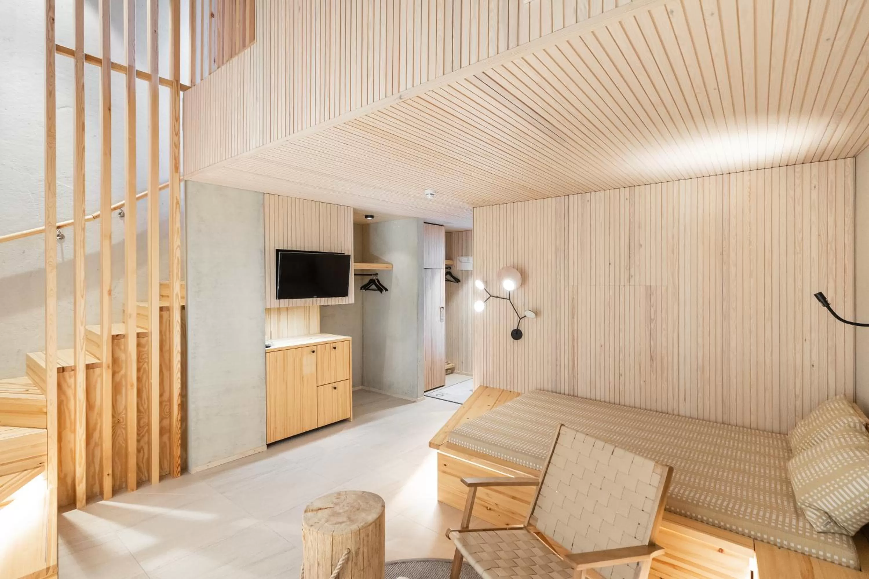 TV and multimedia in Nova Skyland Hotel