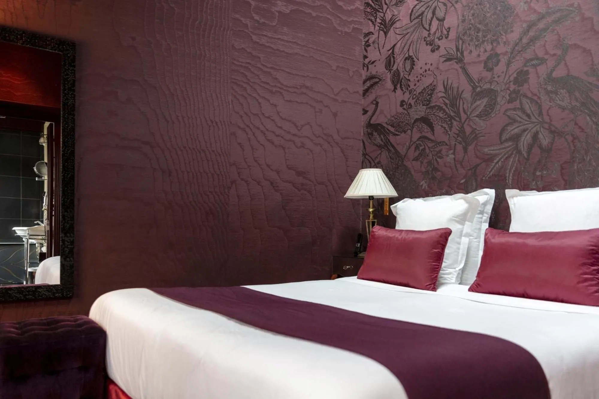 Photo of the whole room, Bed in Hotel Du Beaumont