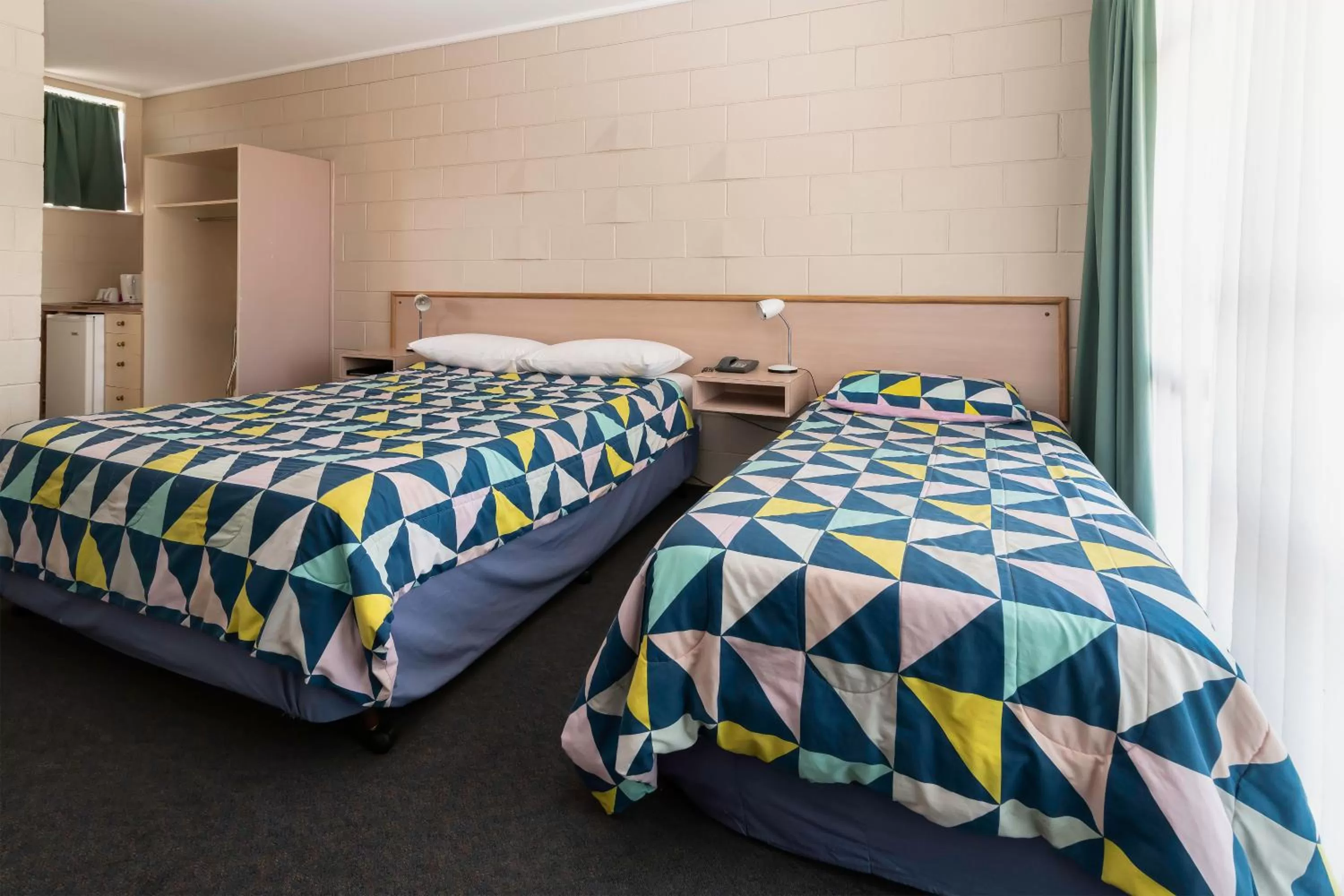 Bed in The Prince Mark Motel