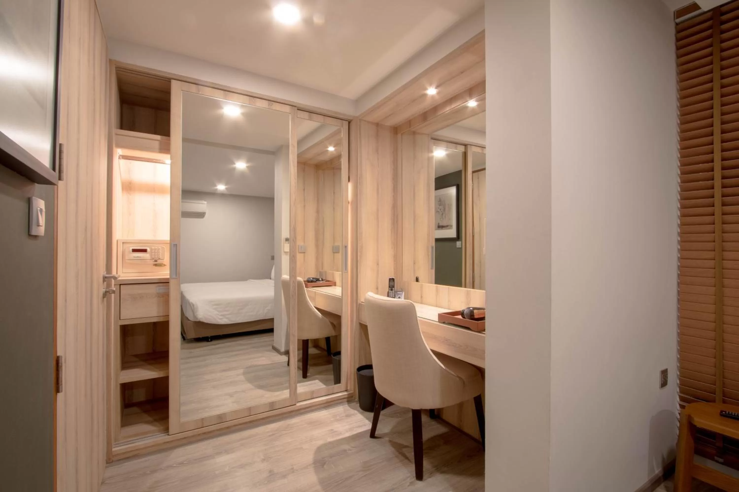 Photo of the whole room, Bed in The Residence Rajtaevee Hotel