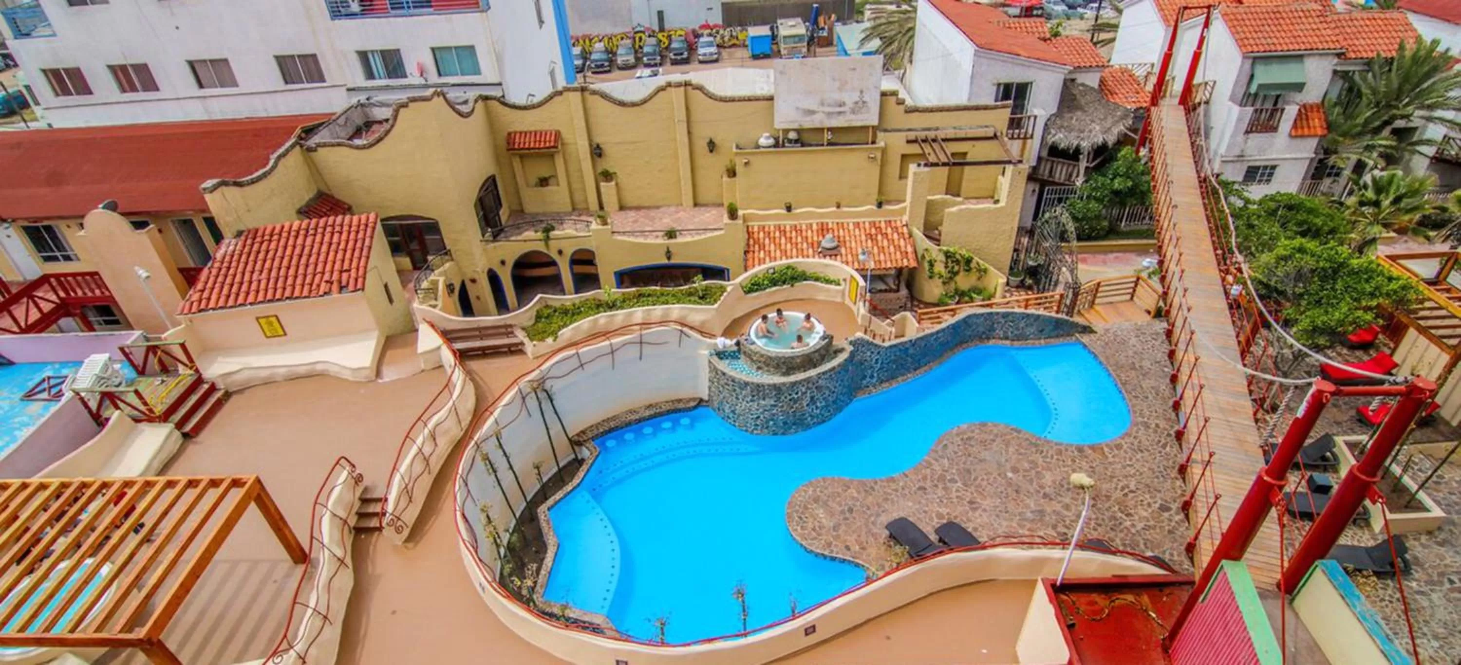 Swimming pool in Hotel Festival Plaza Playas Rosarito