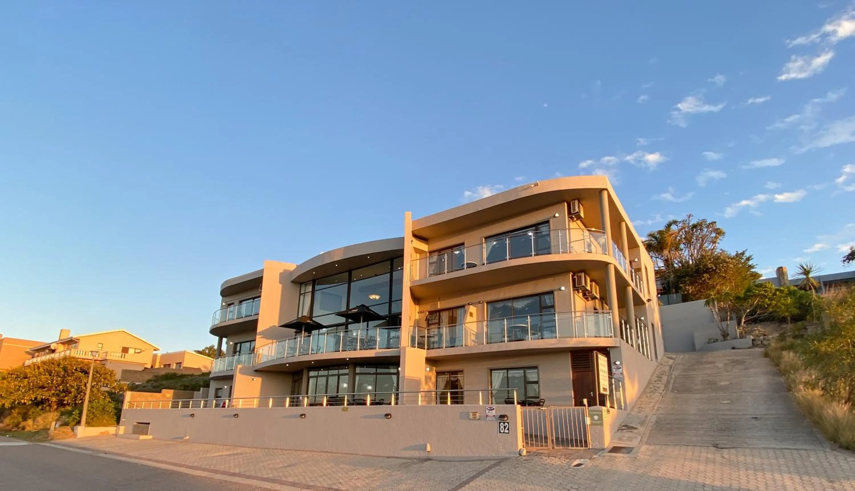 Property building in Bar-t-nique Guest House