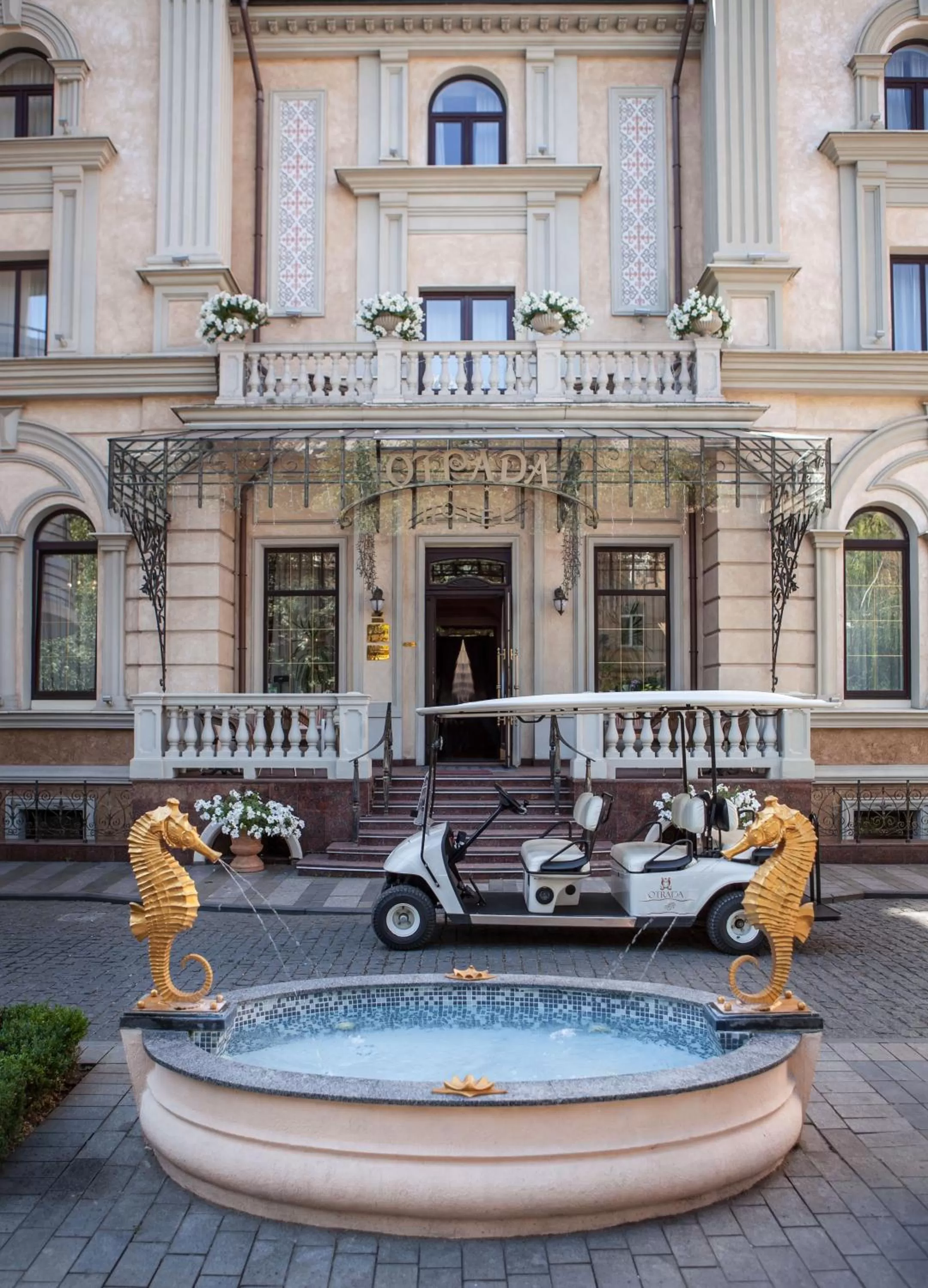 Facade/entrance in Hotel Otrada