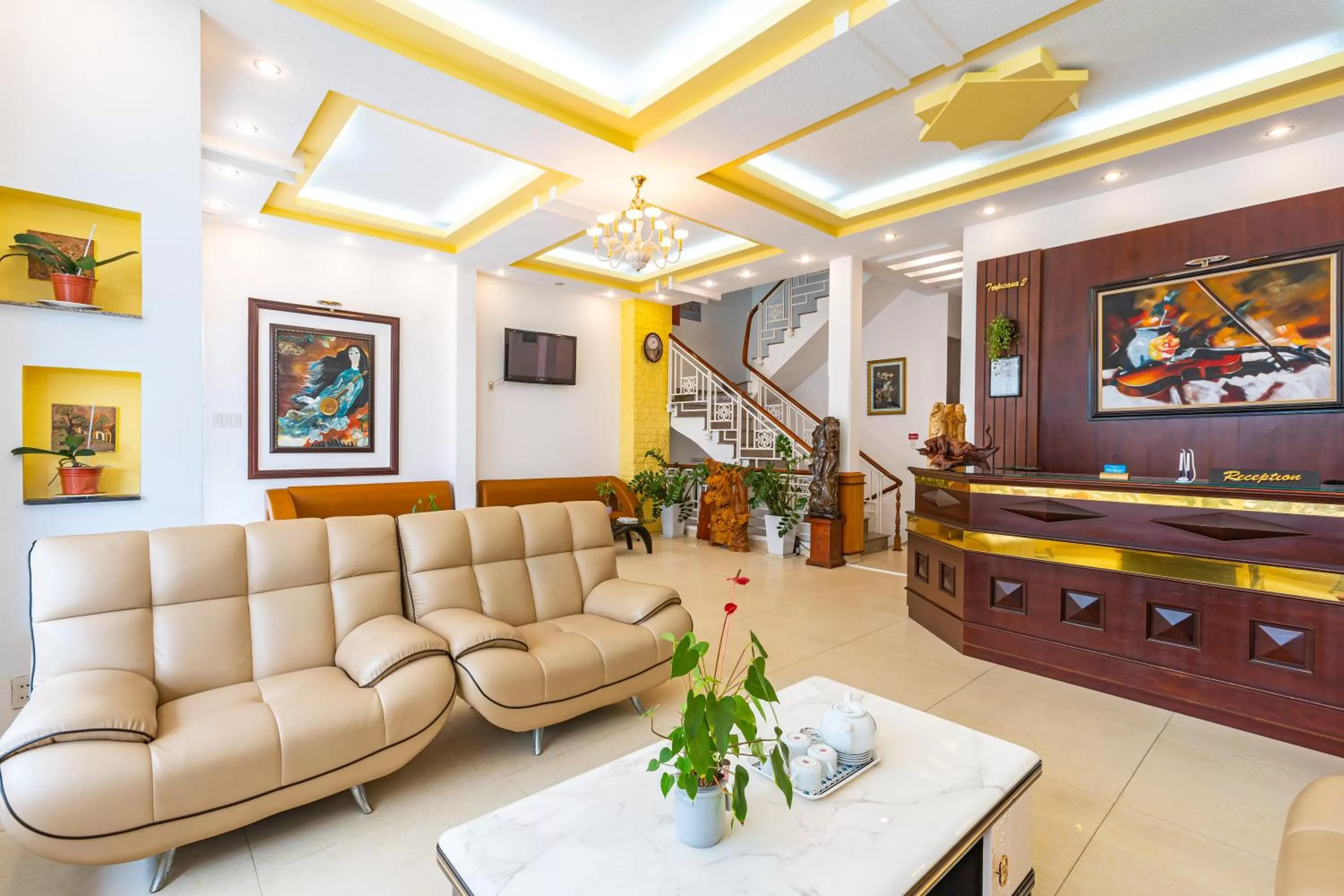 Living room, Lobby/Reception in Miền Nhiệt Đới 2 Hotel