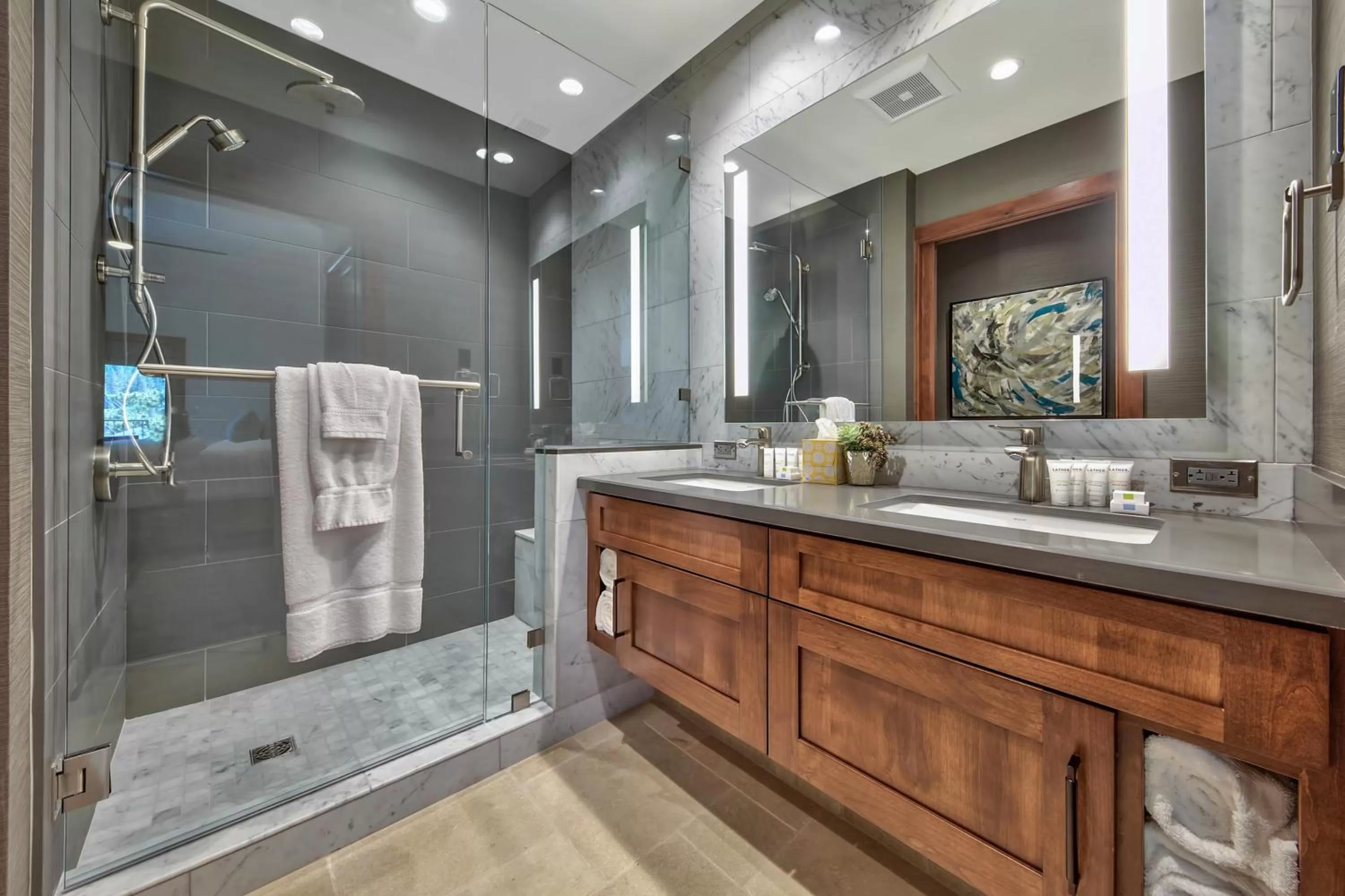 Bathroom in Zalanta, A Vail Resorts Property