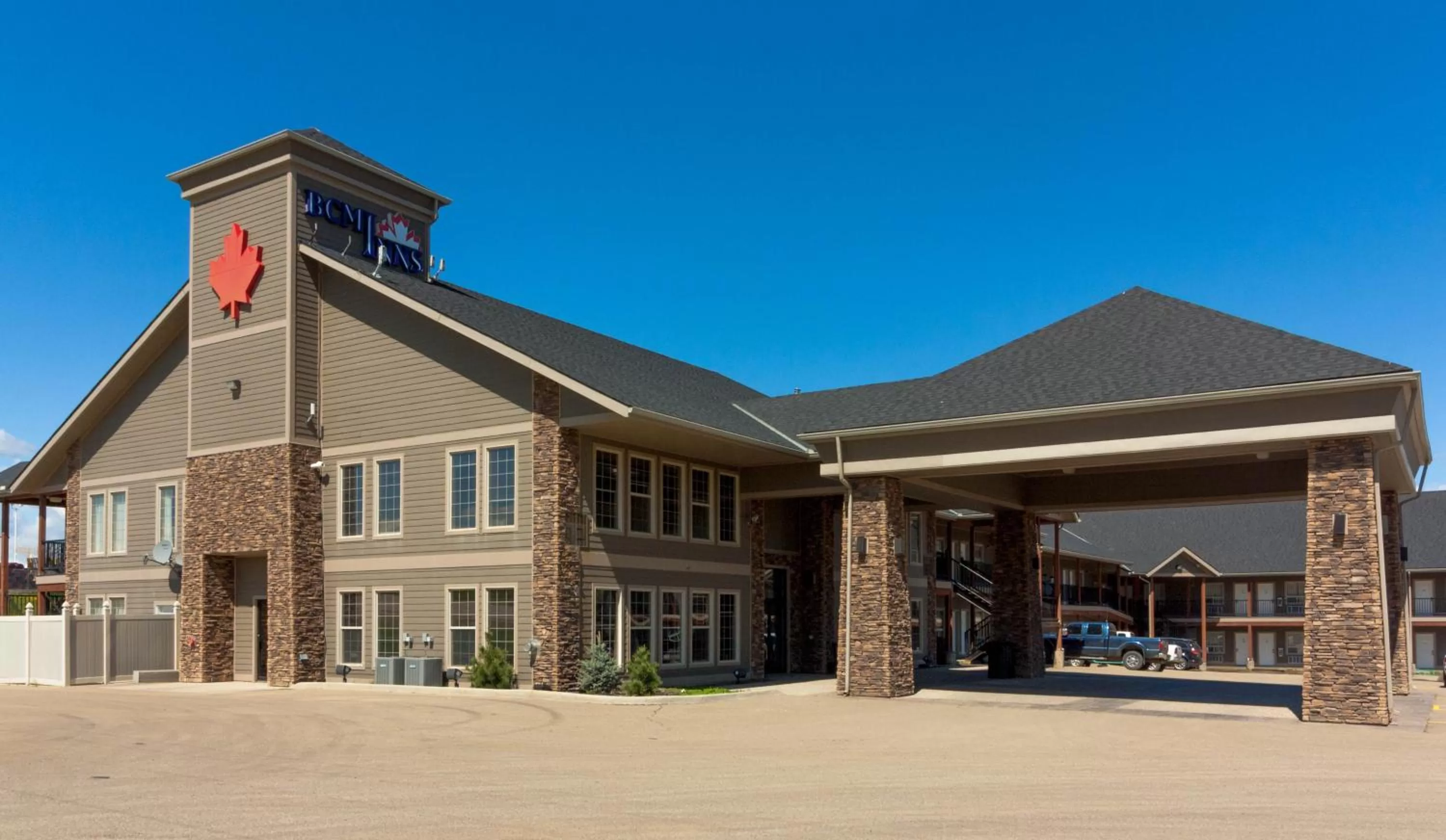 Property building in BCMInns - Lac La Biche