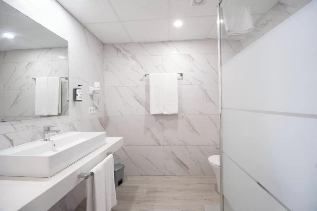 Bathroom in Hotel AF Valle Orotava