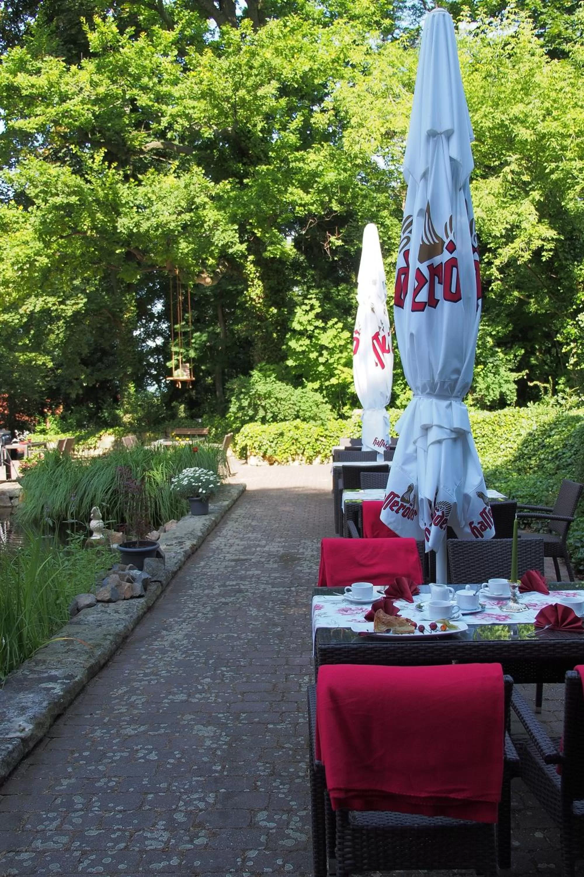 Restaurant/places to eat in Hotel Schlossvilla Derenburg
