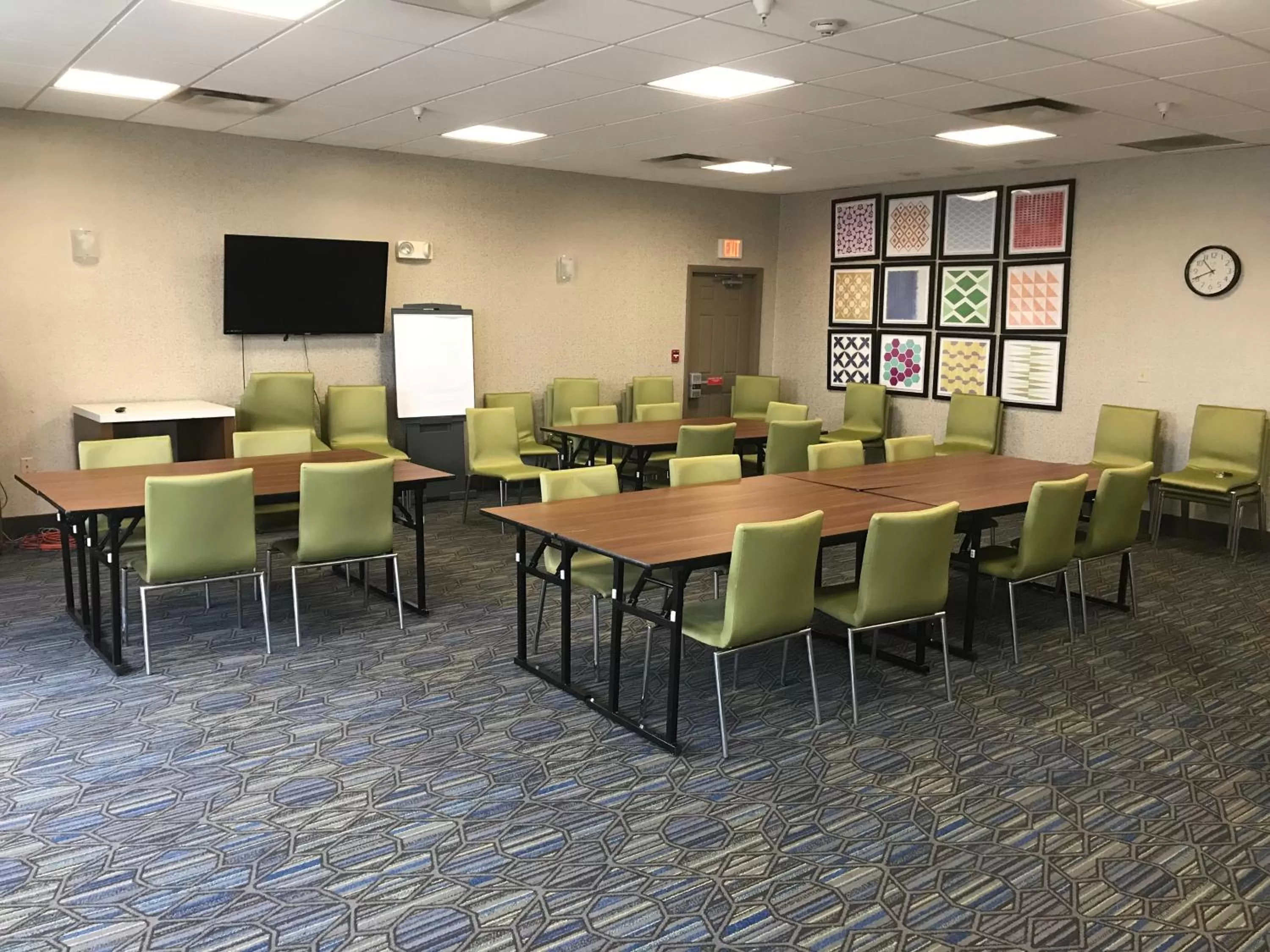 Meeting/conference room in Holiday Inn Express Hotel & Suites Maryville by IHG