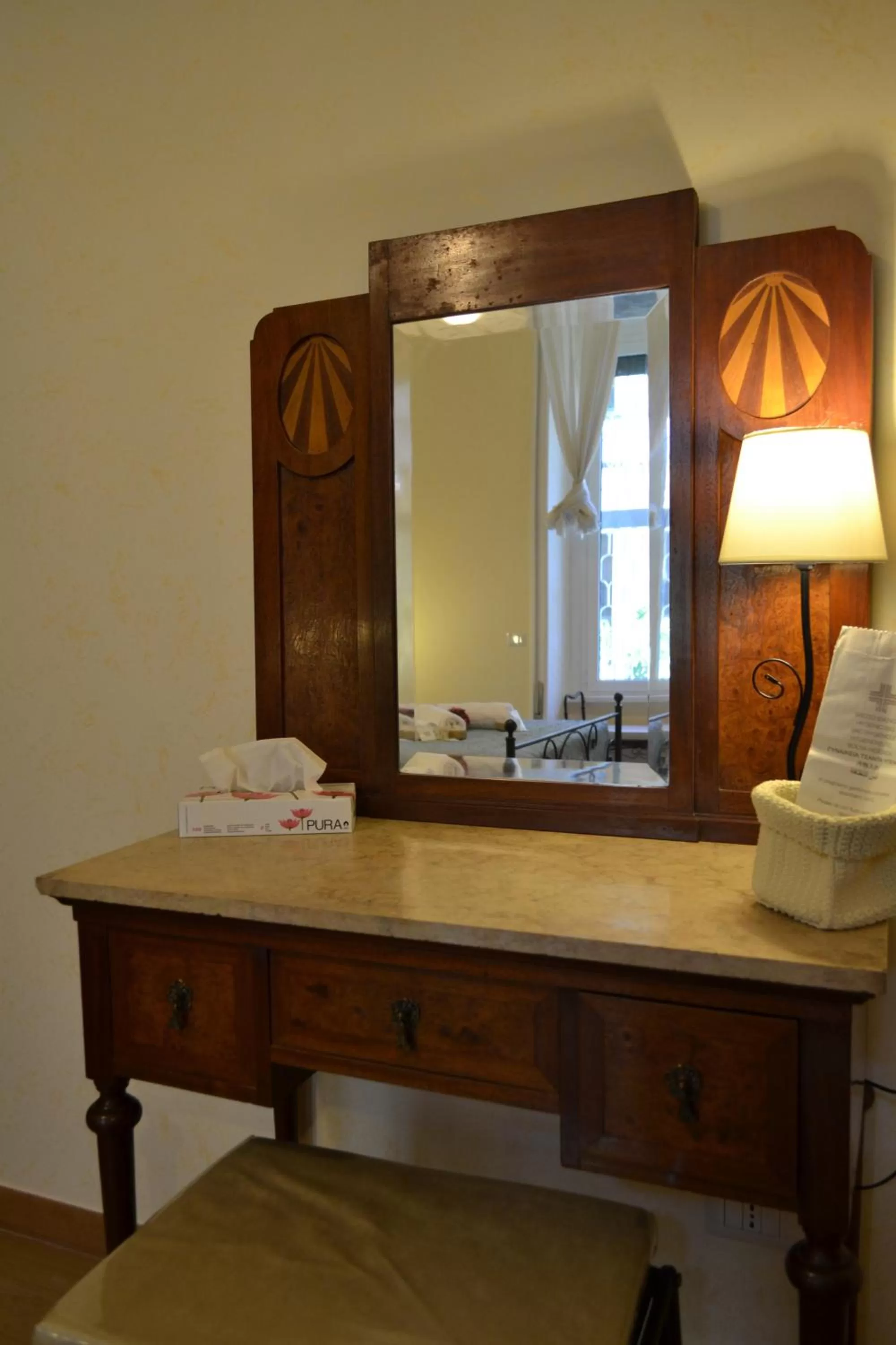 Decorative detail in Tucci's Roma Guest House