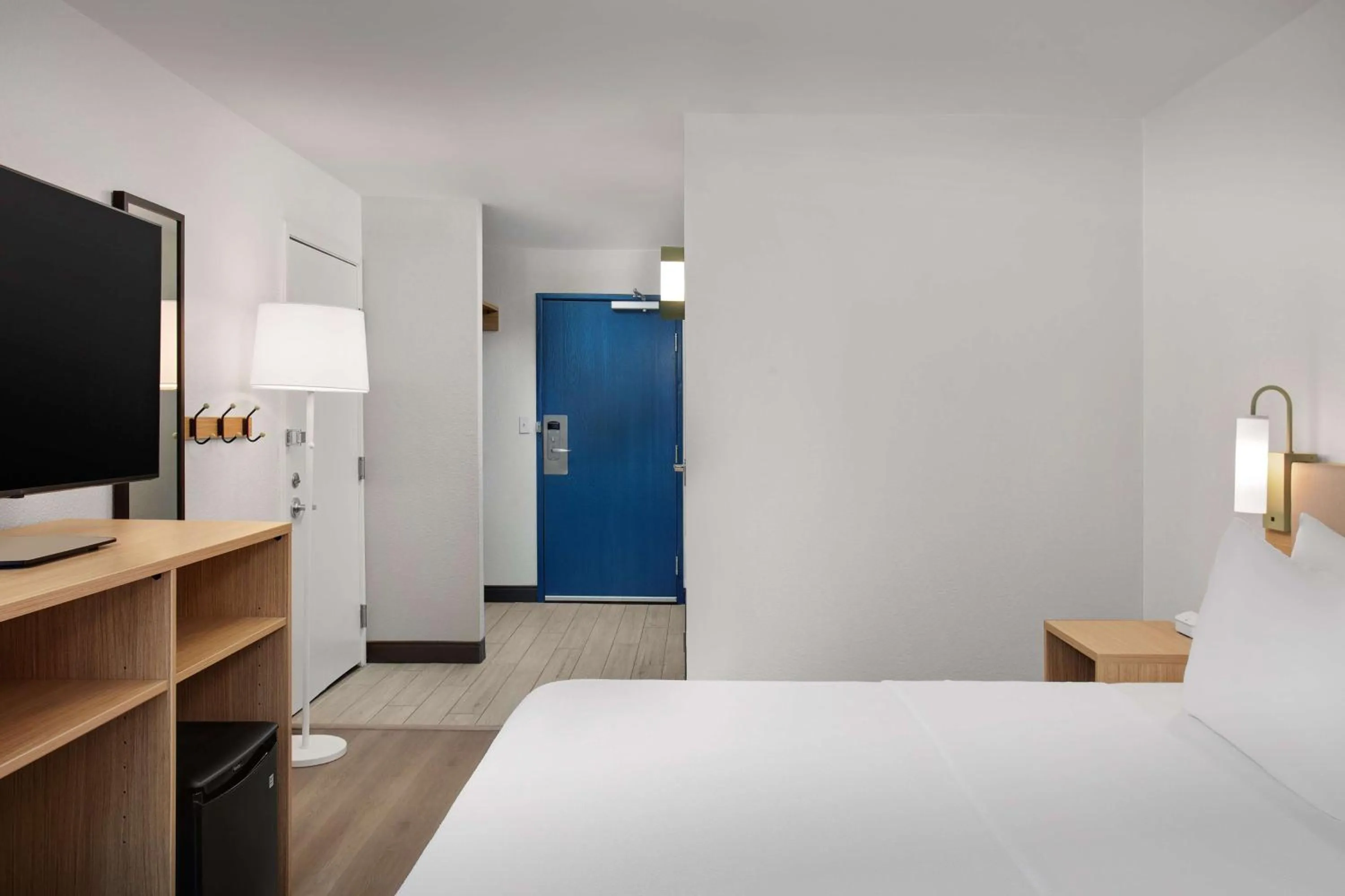 Bed in Days Inn by Wyndham Atlanta Marietta Galleria