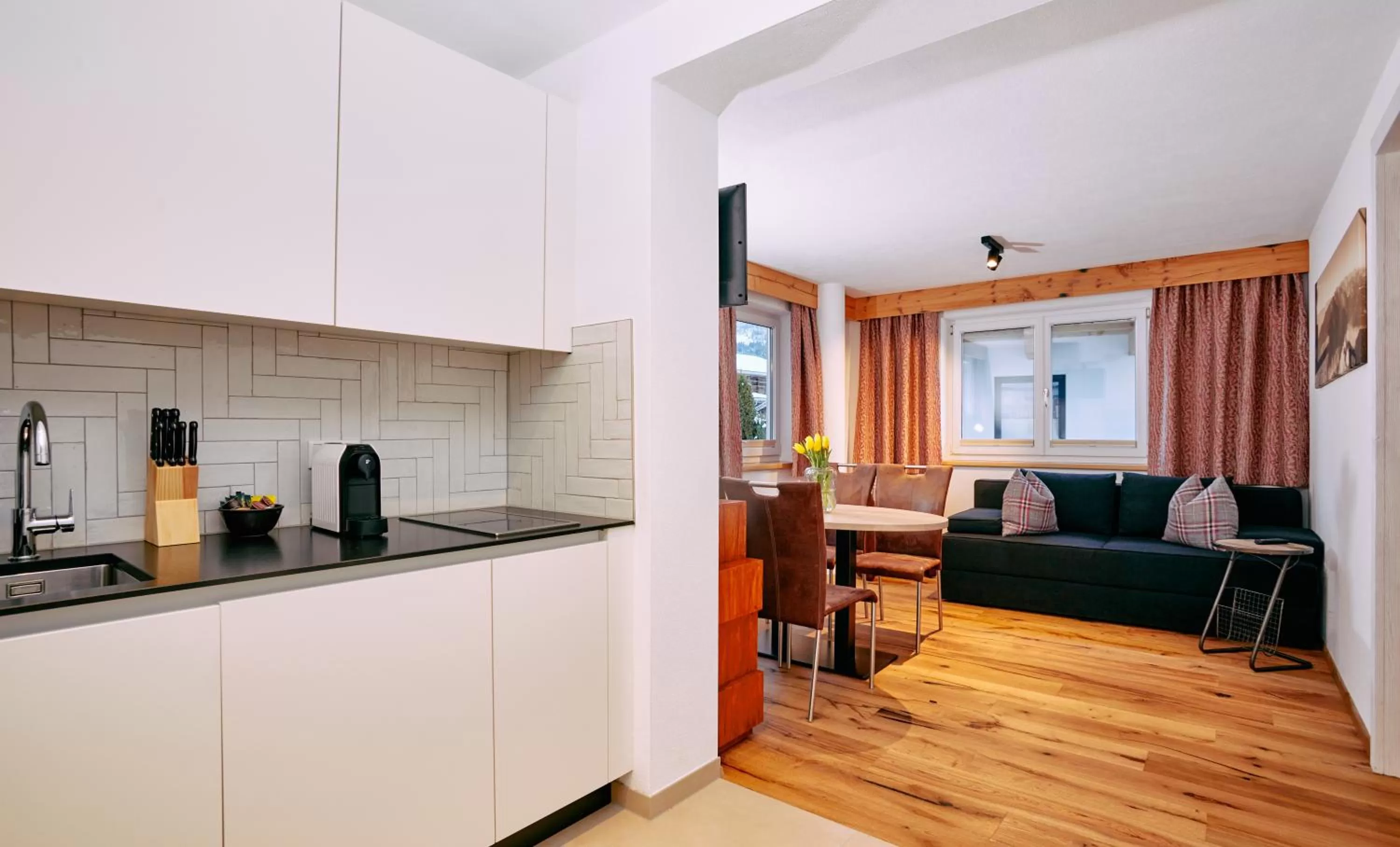 Kitchen or kitchenette, Kitchen/Kitchenette in Home suite home