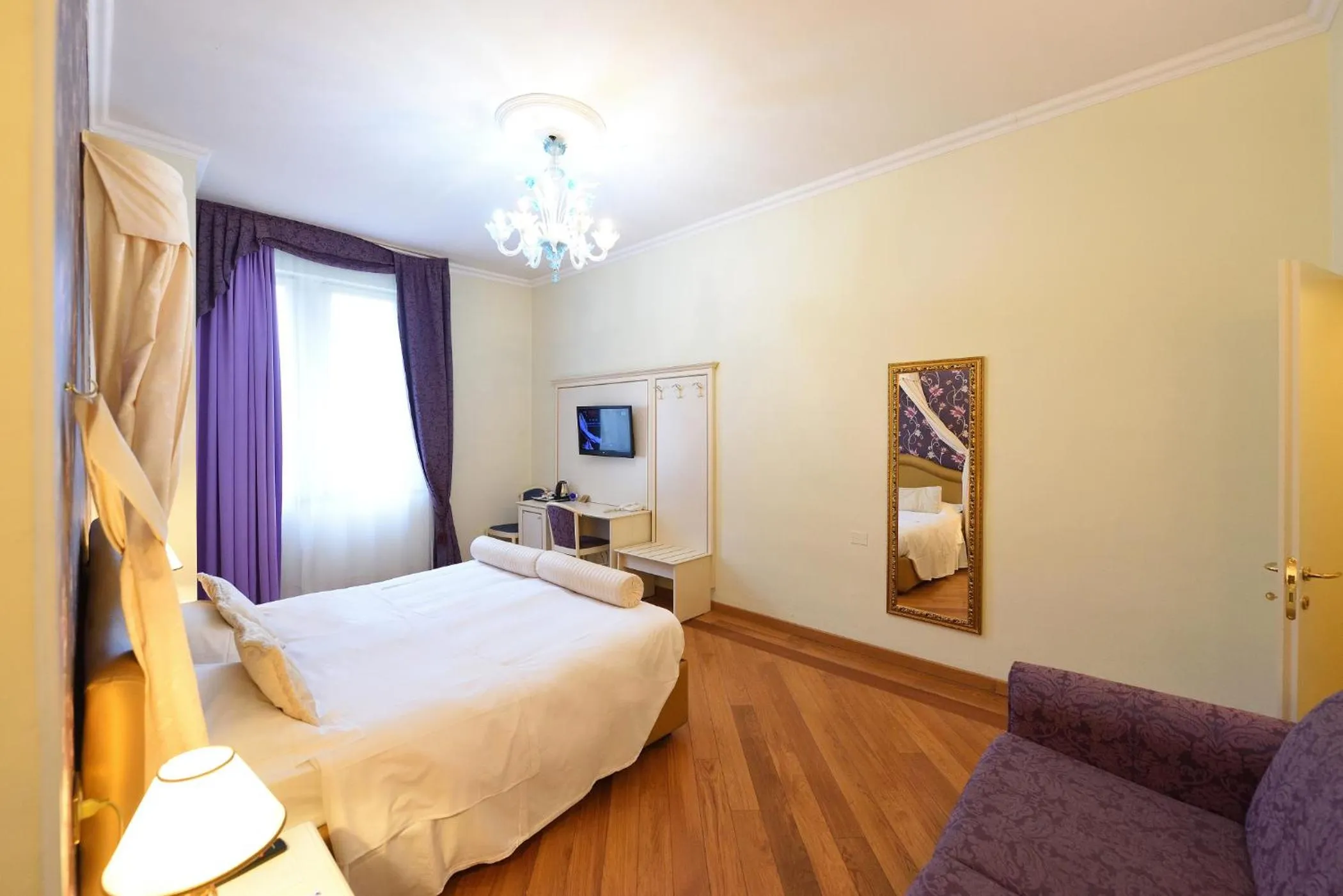 Bed in Relais La Corte di Cloris