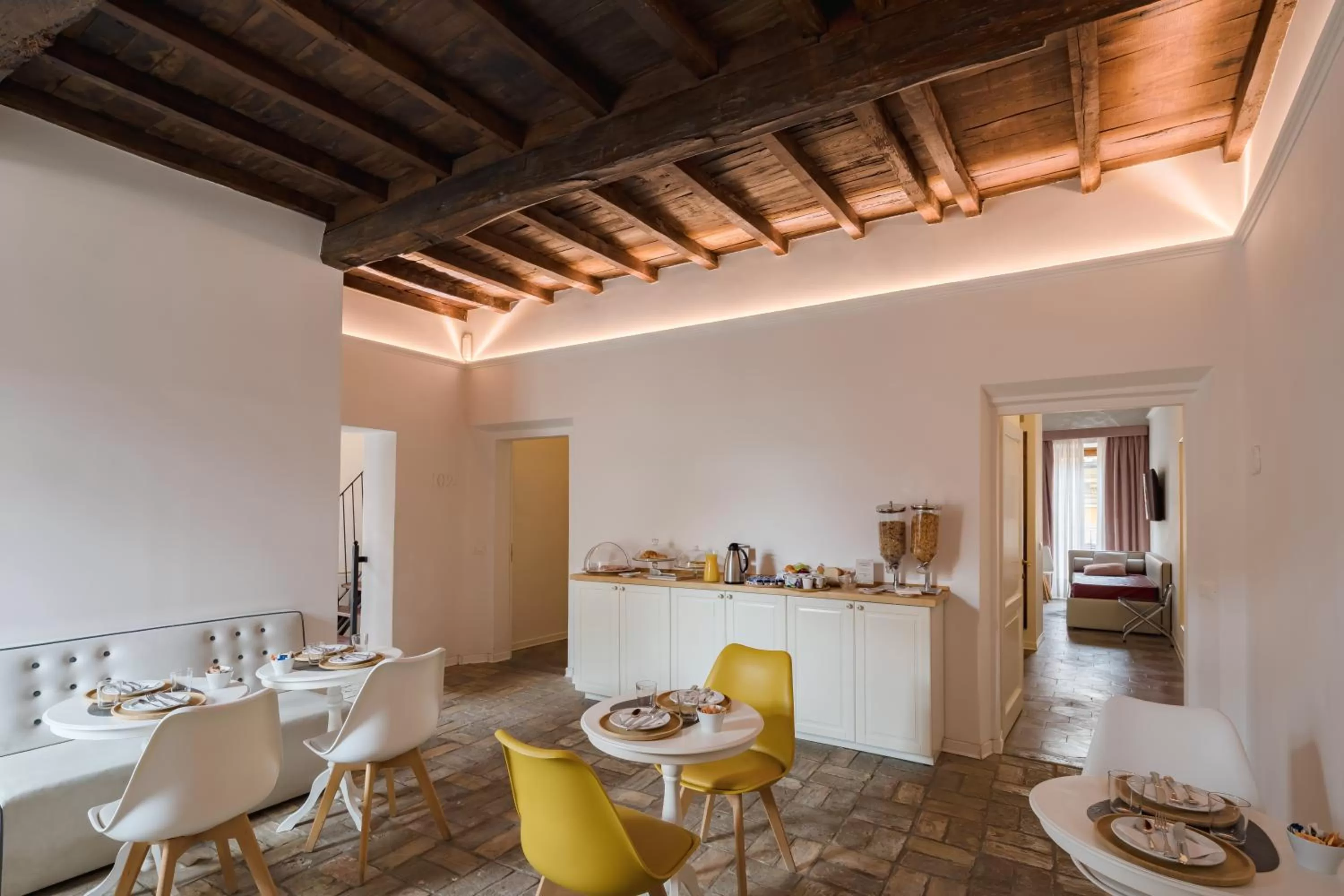 Breakfast in Palazzo Lupardi Relais