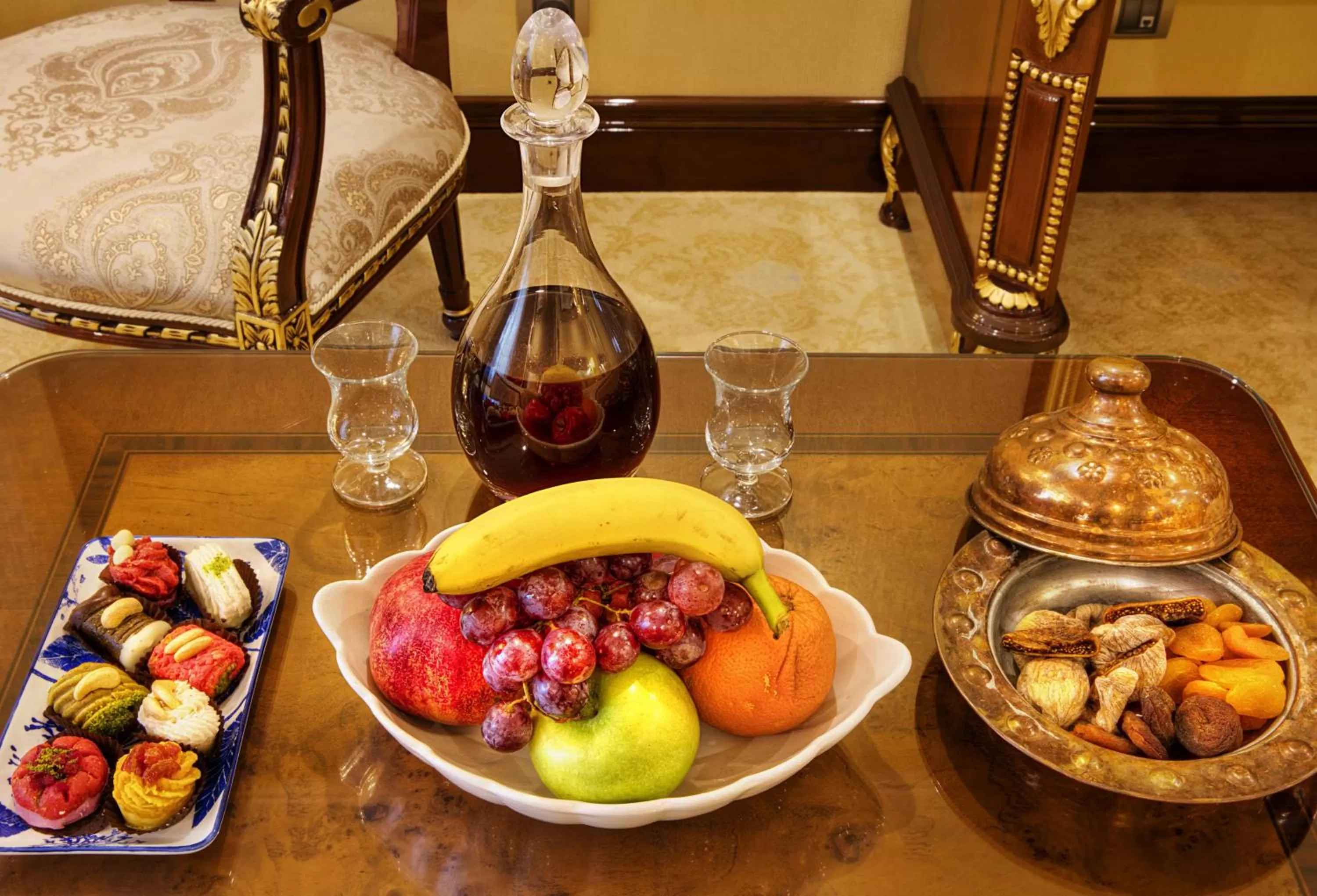 Food and drinks in Ottoman's Life Hotel Deluxe