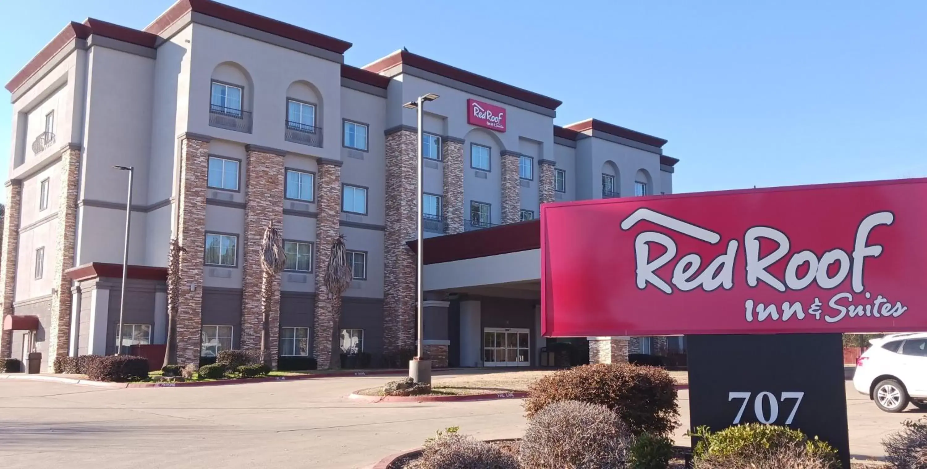 Red Roof Inn & Suites Longview Red Roof Inn & Suites Longview