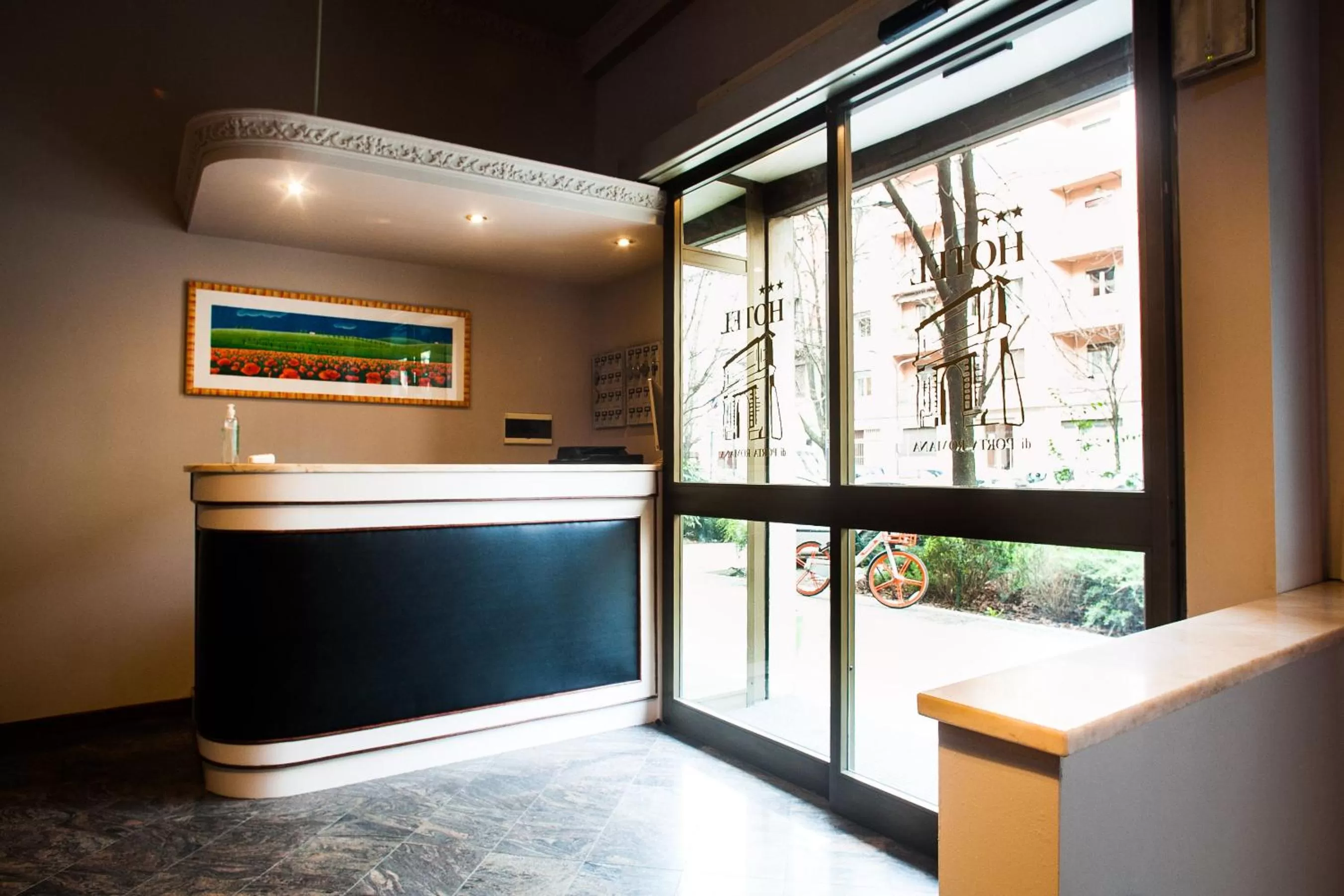Lobby or reception in Hotel di Porta Romana